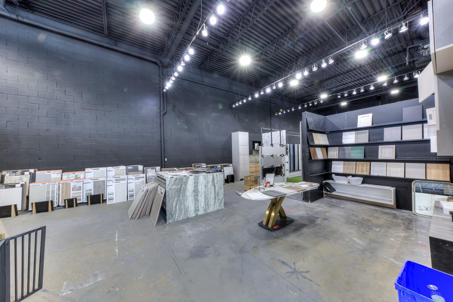 









2473


Rue Guénette

,
Montréal (Saint-Laurent),




QC
H4R2E9

