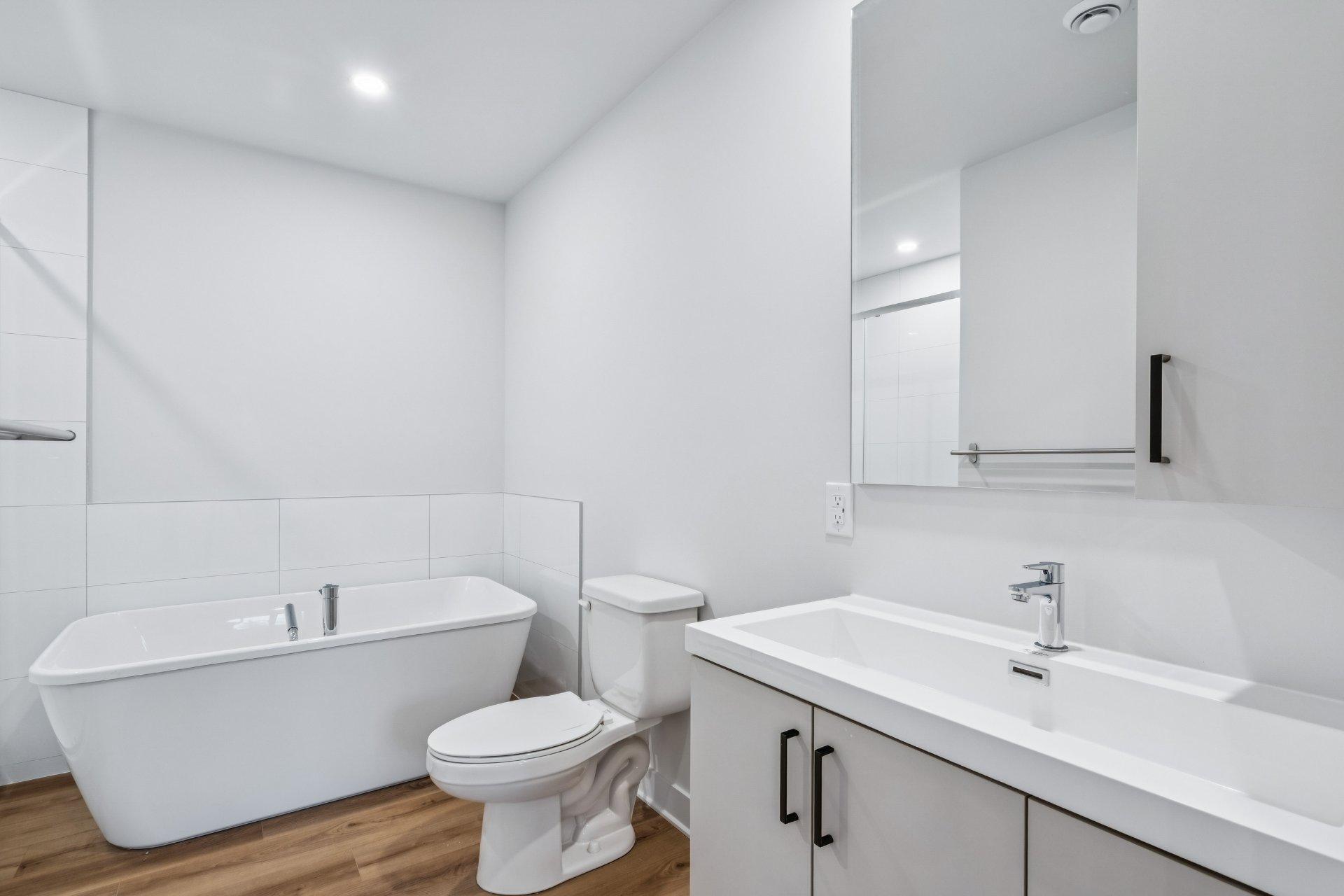 









101


Rue Salaberry

, 306,
Salaberry-de-Valleyfield,




QC
J6T2H5

