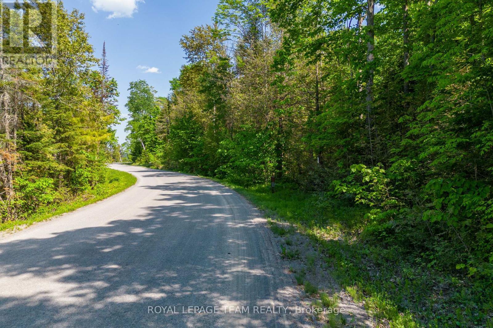 












02 MINK LAKE ROAD

,
North Algona Wilberforce,







Ontario
K0J1T0

