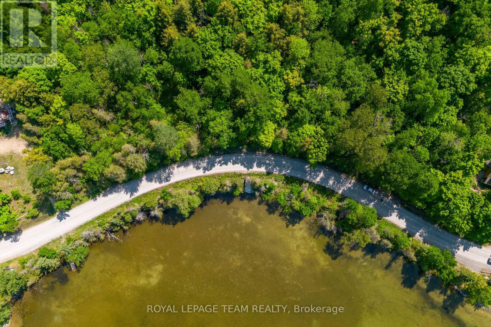 












02 MINK LAKE ROAD

,
North Algona Wilberforce,







Ontario
K0J1T0

