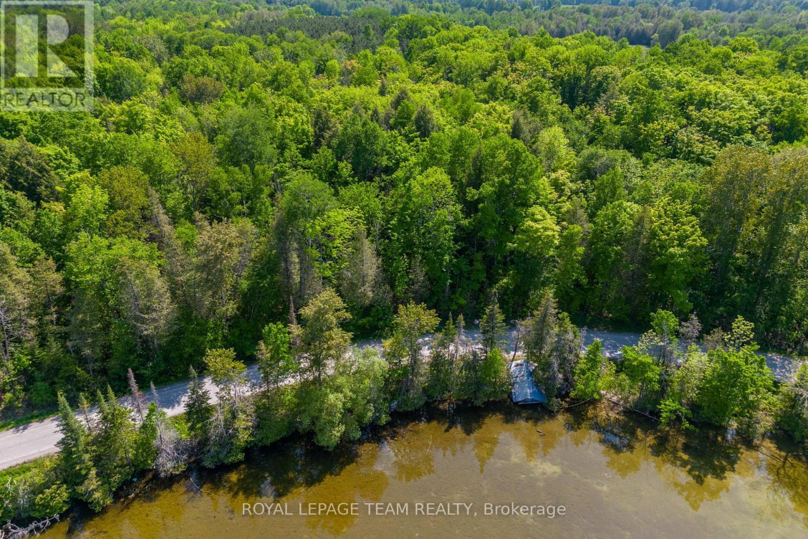 












02 MINK LAKE ROAD

,
North Algona Wilberforce,







Ontario
K0J1T0

