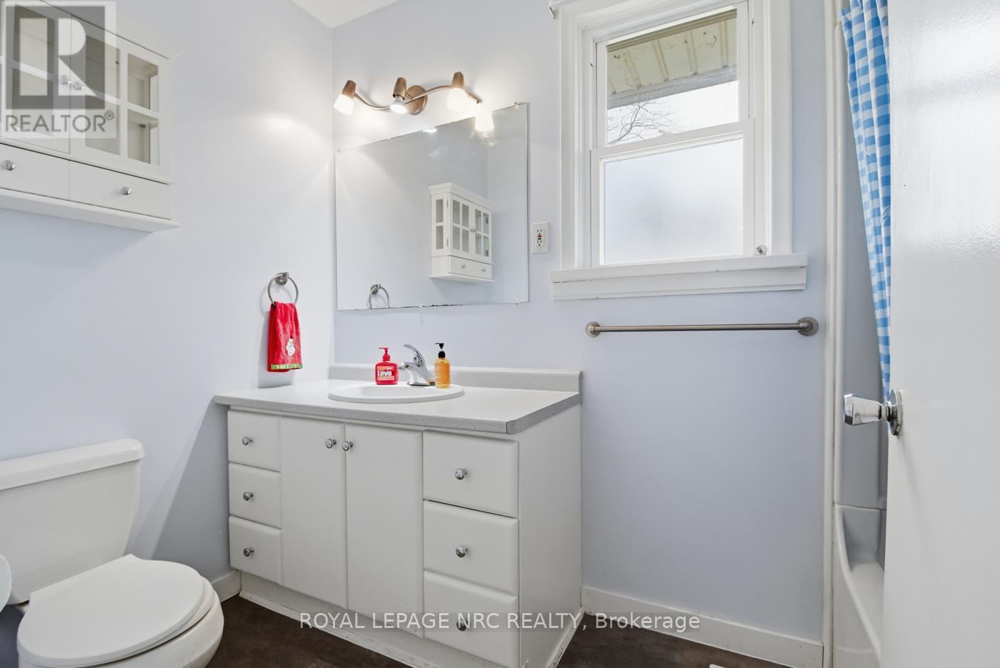 












11572 HWY 3 HIGHWAY

,
Wainfleet (Marshville/Winger),




Ontario
L0S1V0

