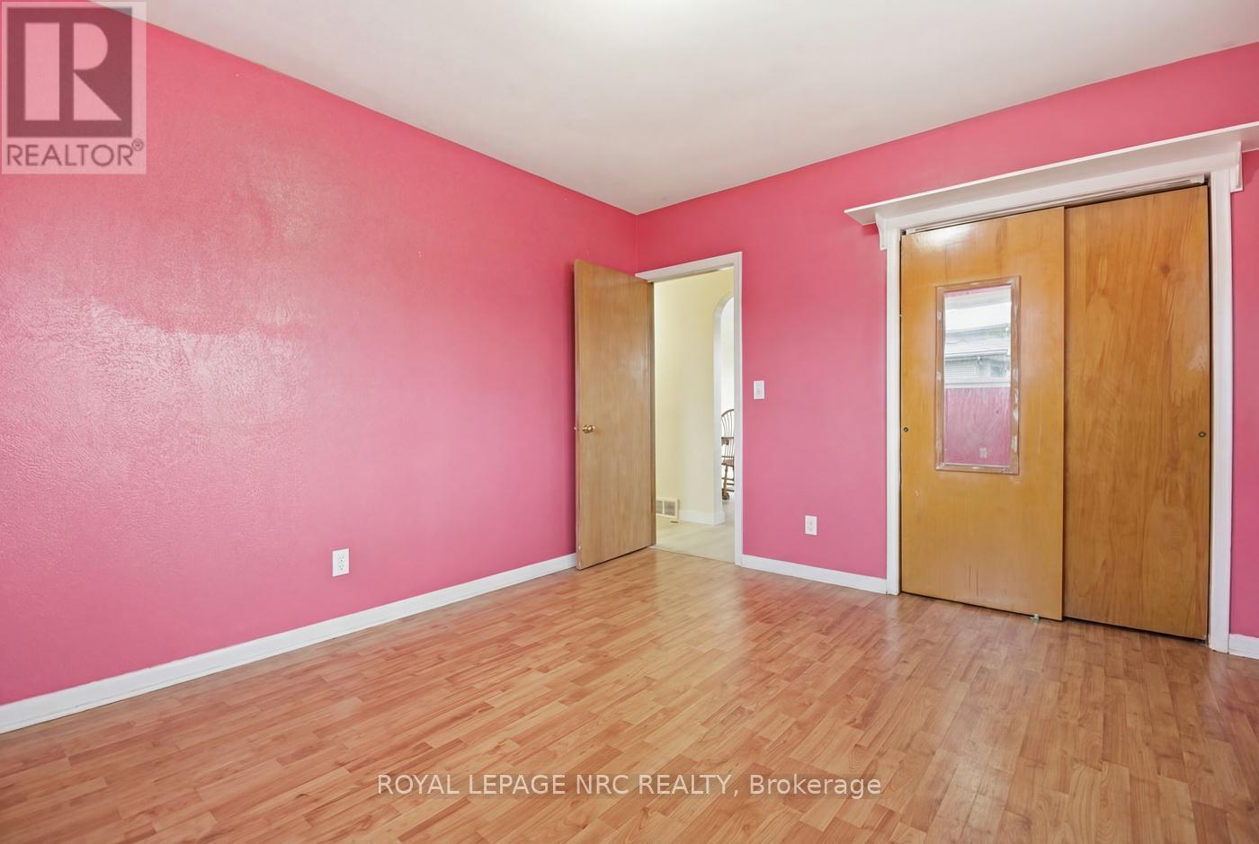 












11572 HWY 3 HIGHWAY

,
Wainfleet (Marshville/Winger),




Ontario
L0S1V0

