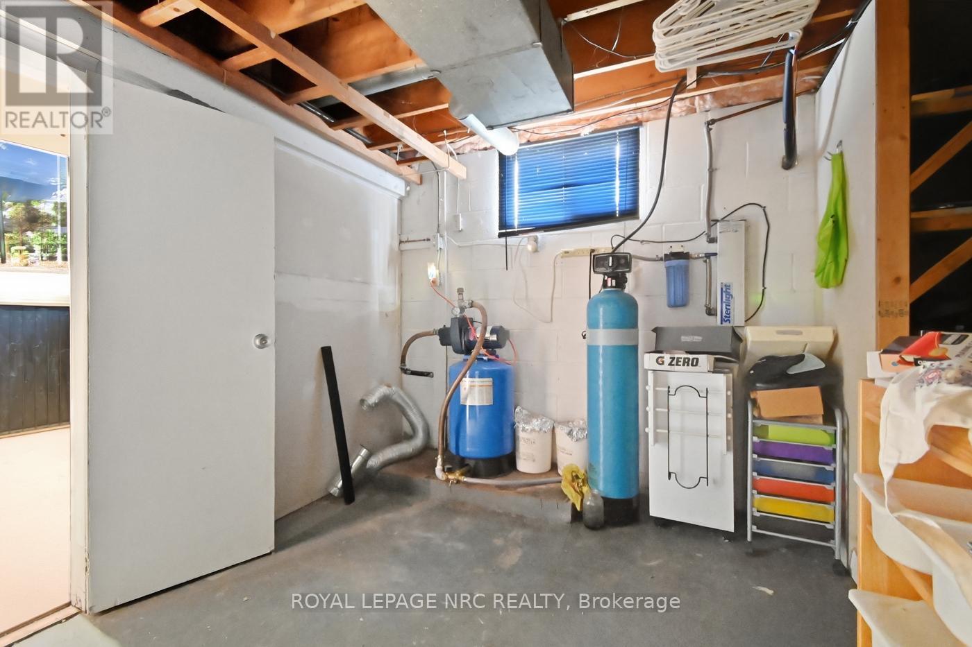 












11572 HWY 3 HIGHWAY

,
Wainfleet (Marshville/Winger),




Ontario
L0S1V0

