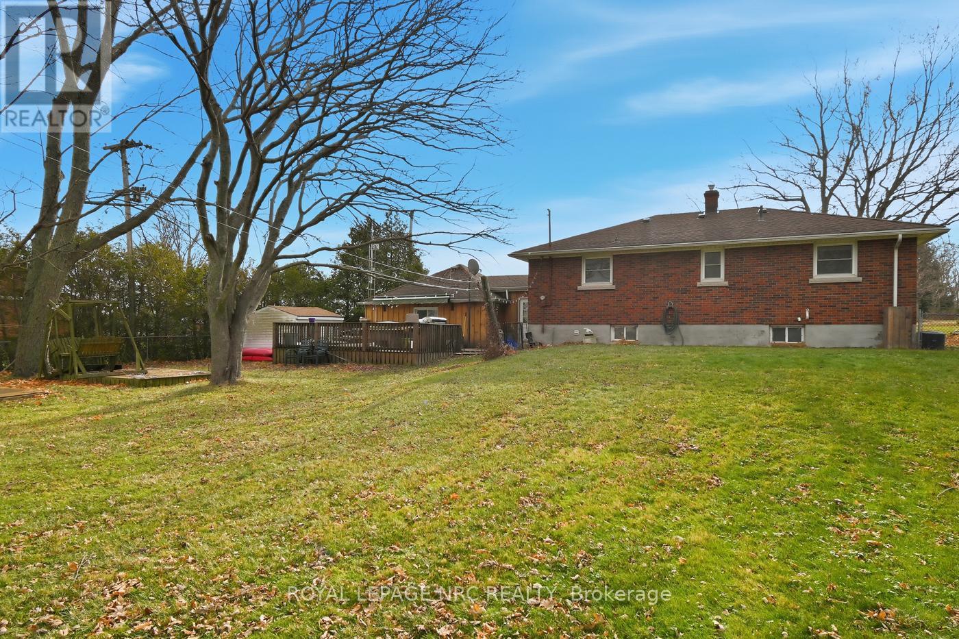 












11572 HWY 3 HIGHWAY

,
Wainfleet (Marshville/Winger),




Ontario
L0S1V0

