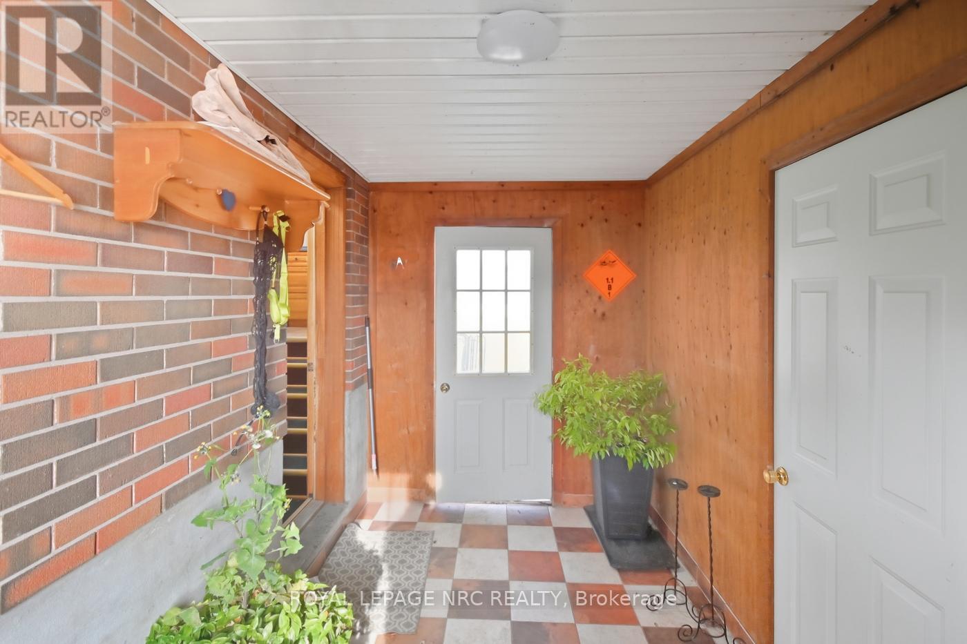 












11572 HWY 3 HIGHWAY

,
Wainfleet (Marshville/Winger),




Ontario
L0S1V0

