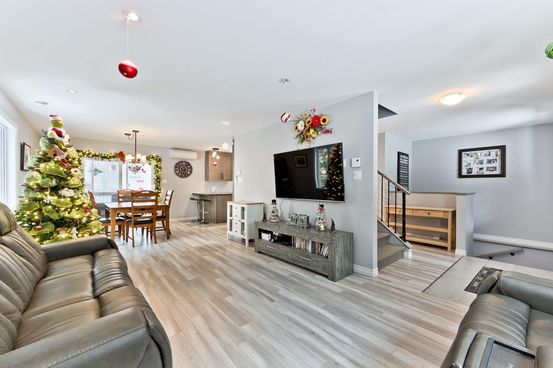 









168


Rue des Érables

,
Eastman,




QC
J0B1P0

