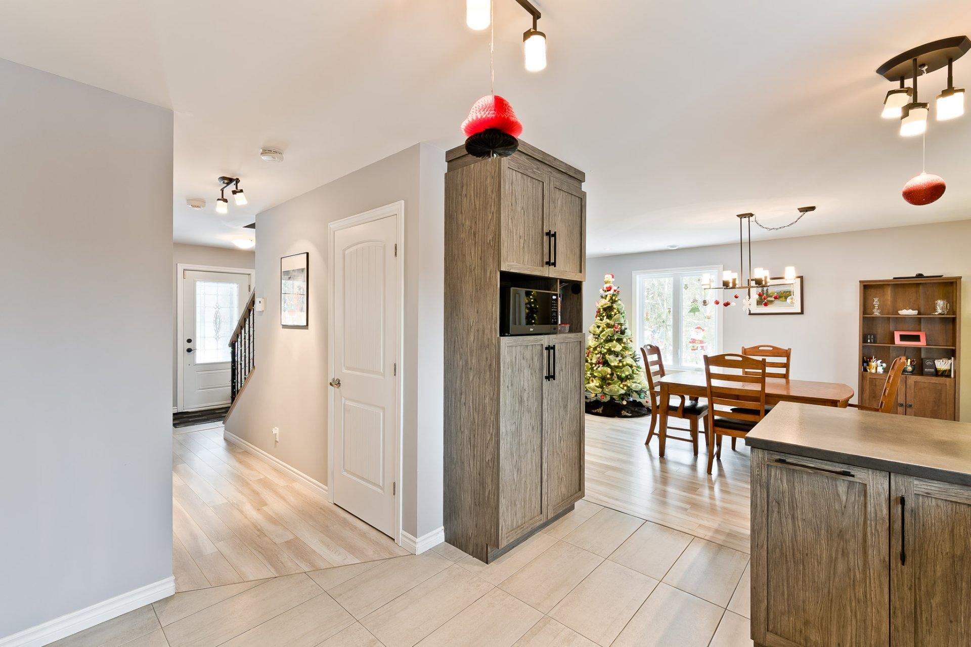 









168


Rue des Érables

,
Eastman,




QC
J0B1P0

