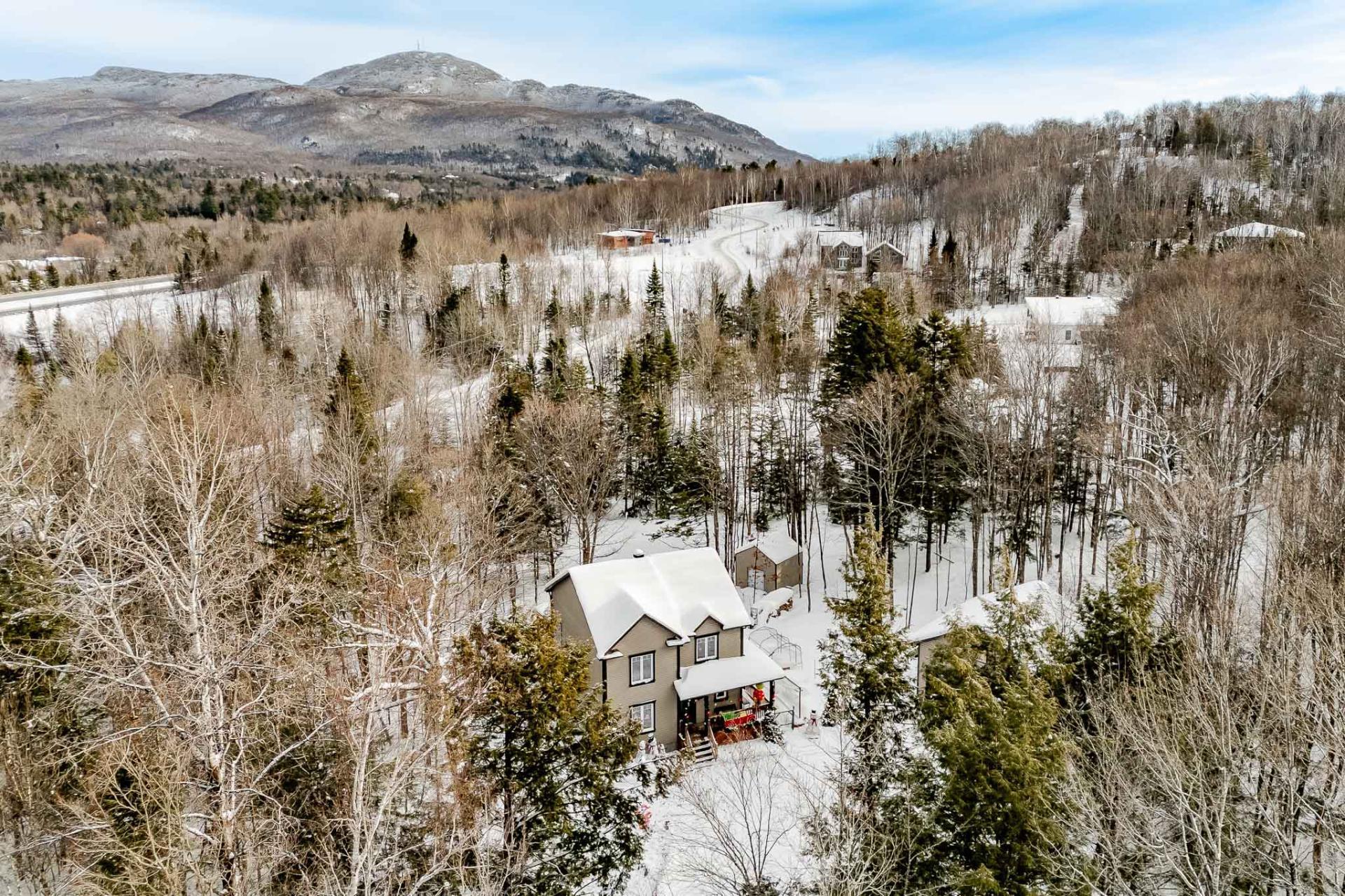 









168


Rue des Érables

,
Eastman,




QC
J0B1P0

