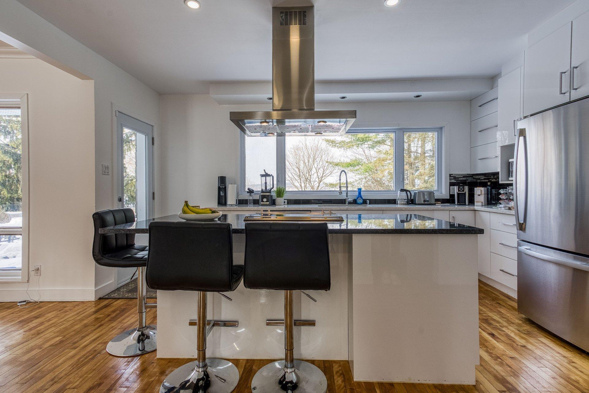 









114


Rue du Docteur-Fauteux

,
Shawinigan,




QC
G9P0J2

