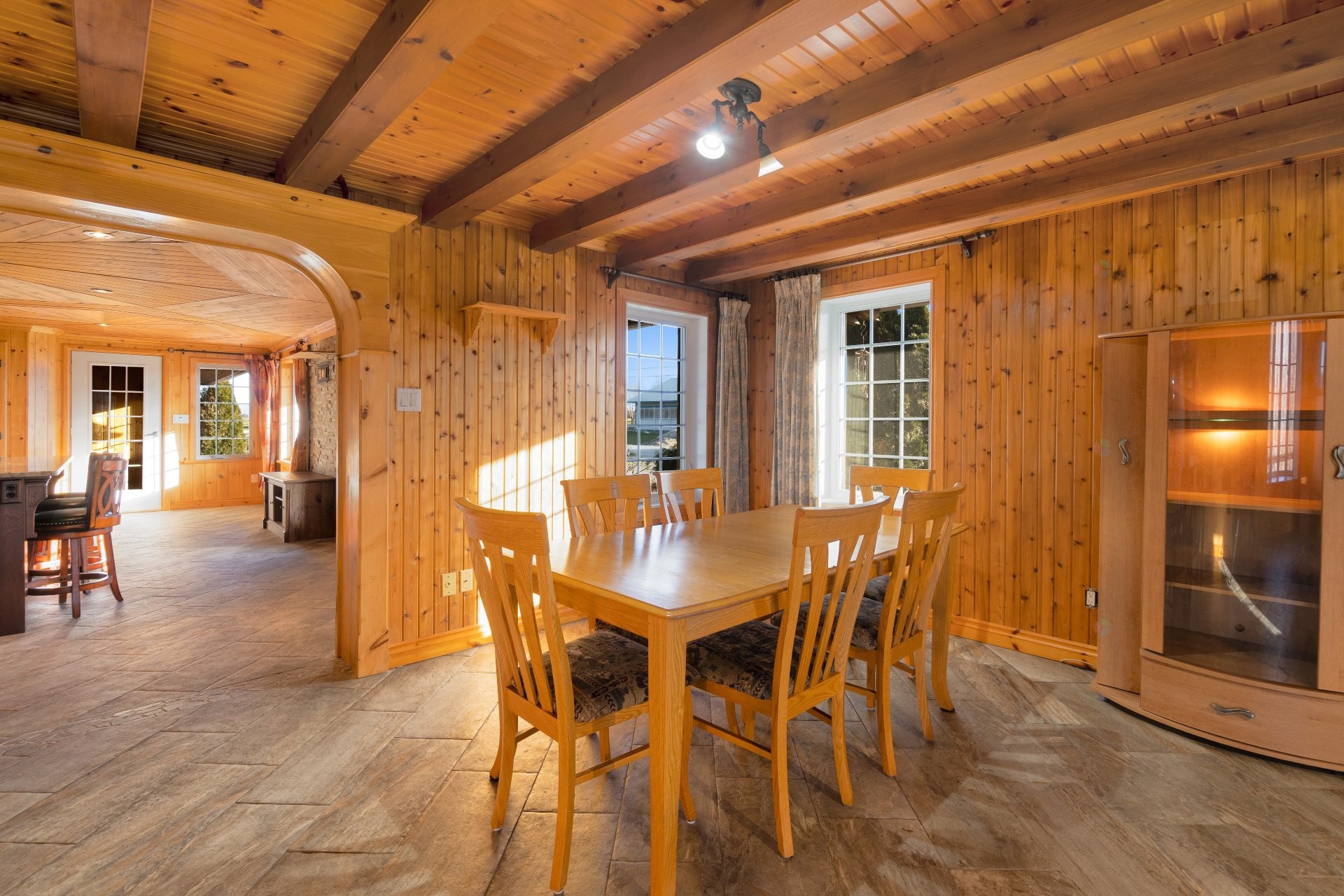 









2100


Ch. Yamaska

,
Farnham,




QC
J2N0S8

