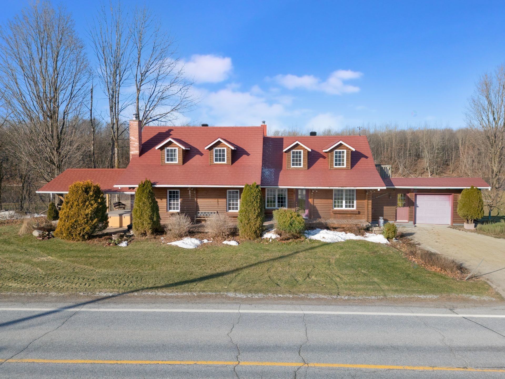 









2100


Ch. Yamaska

,
Farnham,




QC
J2N0S8

