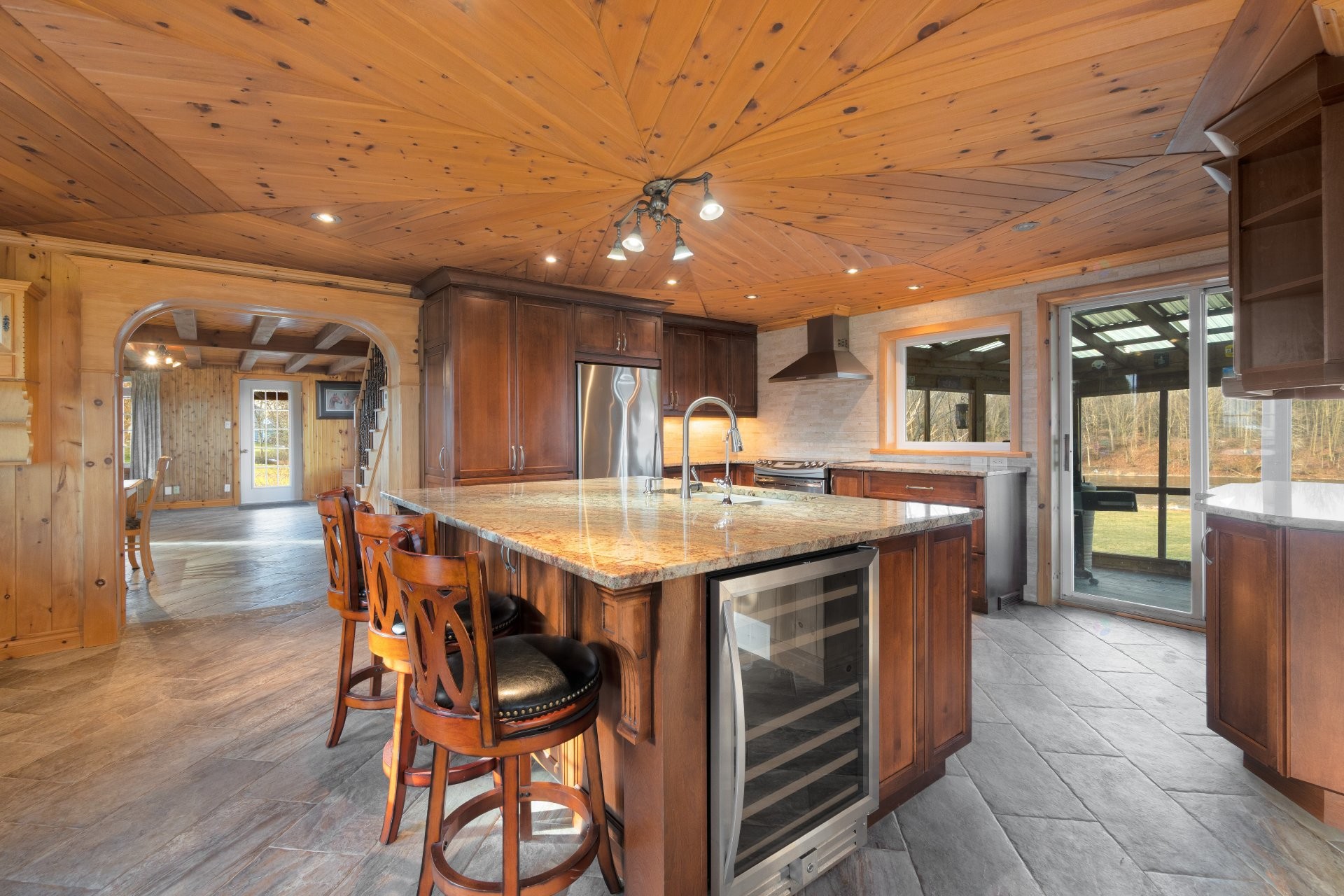 









2100


Ch. Yamaska

,
Farnham,




QC
J2N0S8

