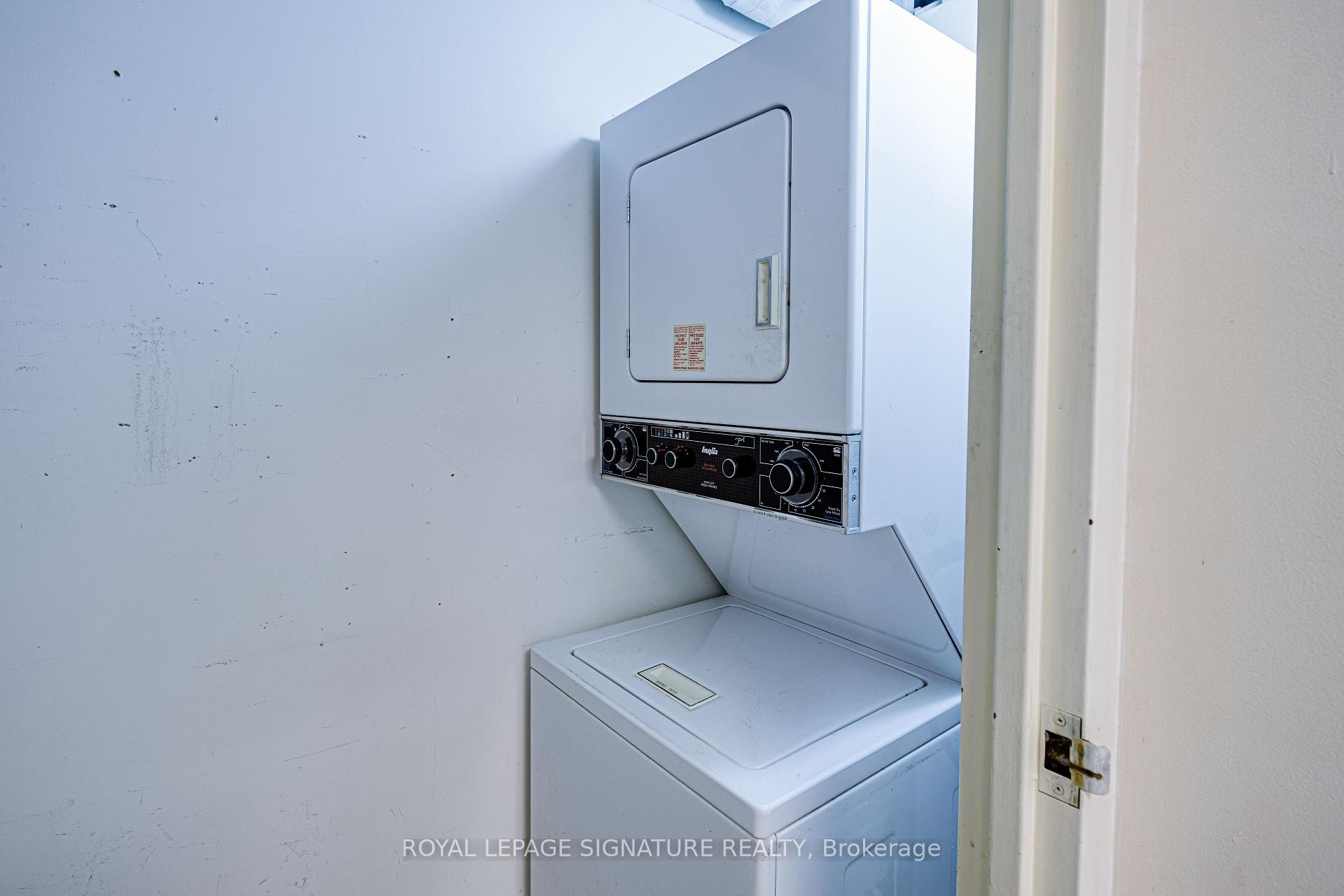 









150


Alton Towers

Circle, 405,
Toronto,




ON
M1V 4X7

