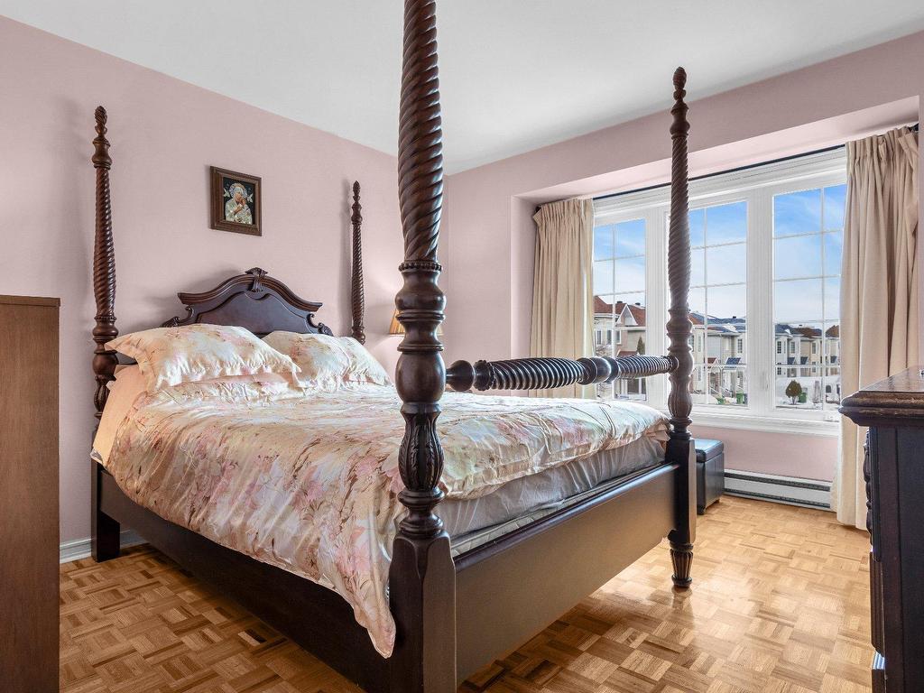 









5053


Rue Athéna

,
Pierrefonds-Roxboro (Montréal),




QC
H8Z3K9

