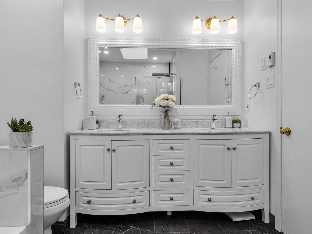 









5053


Rue Athéna

,
Pierrefonds-Roxboro (Montréal),




QC
H8Z3K9

