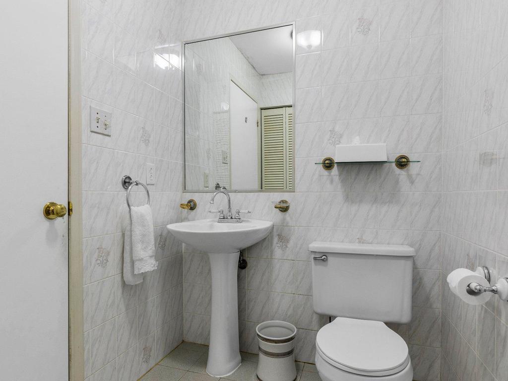 









5053


Rue Athéna

,
Pierrefonds-Roxboro (Montréal),




QC
H8Z3K9

