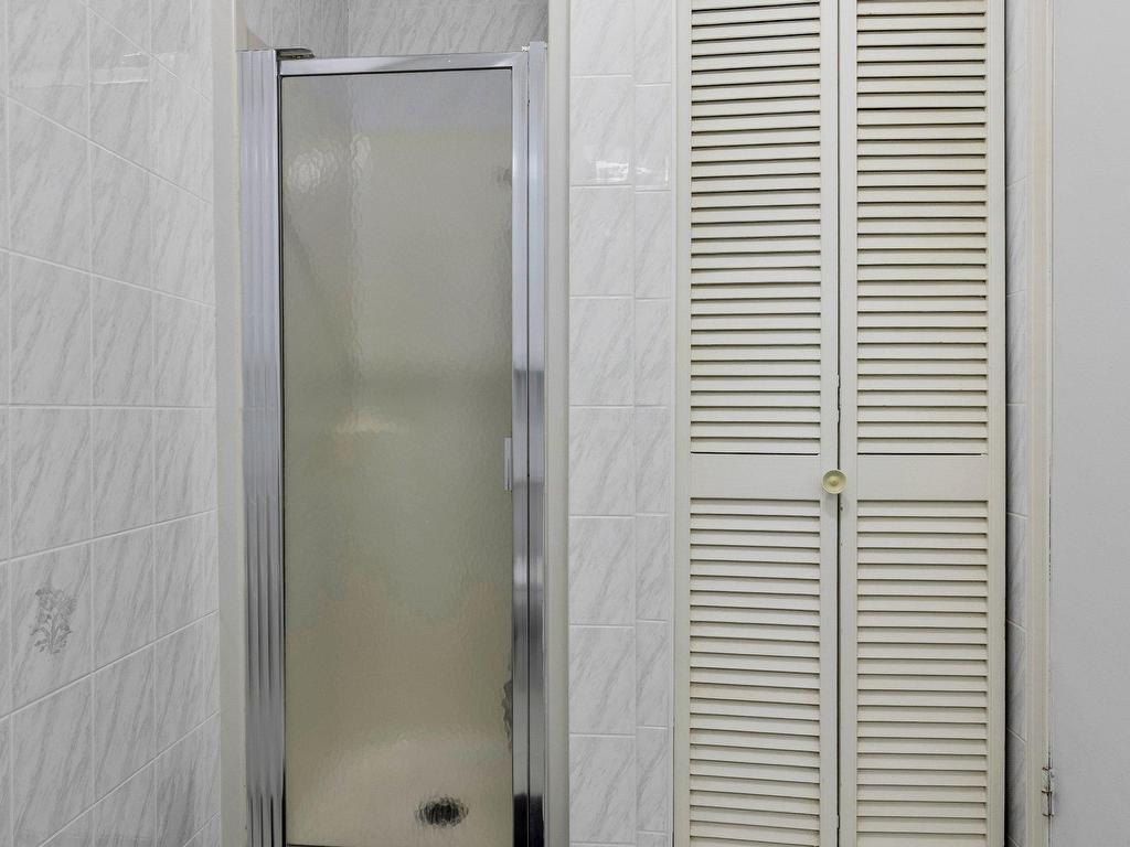 









5053


Rue Athéna

,
Pierrefonds-Roxboro (Montréal),




QC
H8Z3K9

