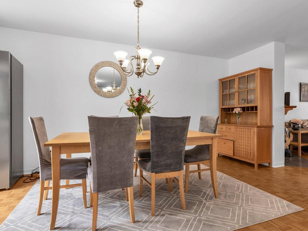 









5053


Rue Athéna

,
Pierrefonds-Roxboro (Montréal),




QC
H8Z3K9

