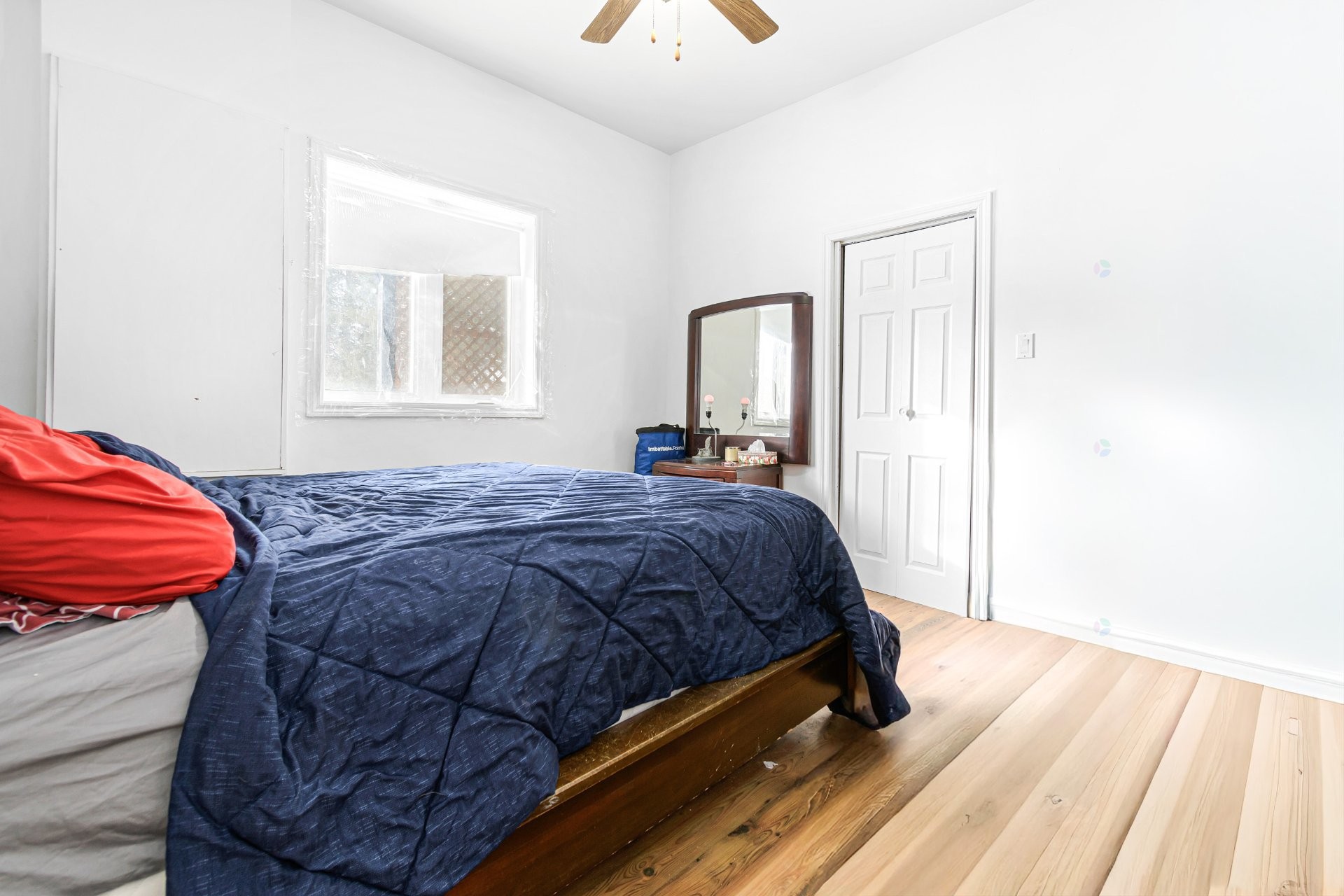 









1726


Ch. de la Baie-du-Lac

,
Saint-Sauveur,




QC
J0R1R1

