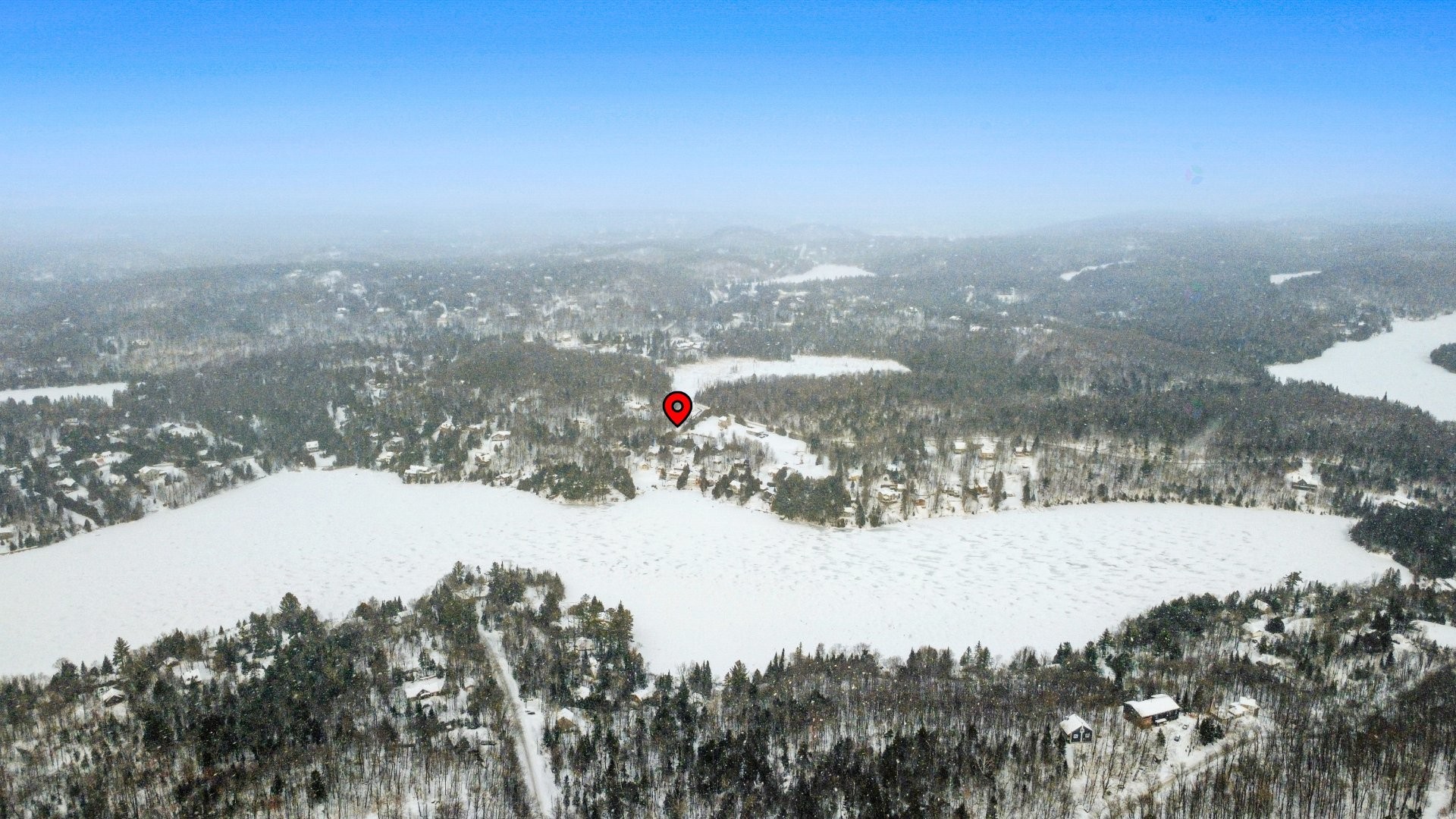 









1726


Ch. de la Baie-du-Lac

,
Saint-Sauveur,




QC
J0R1R1

