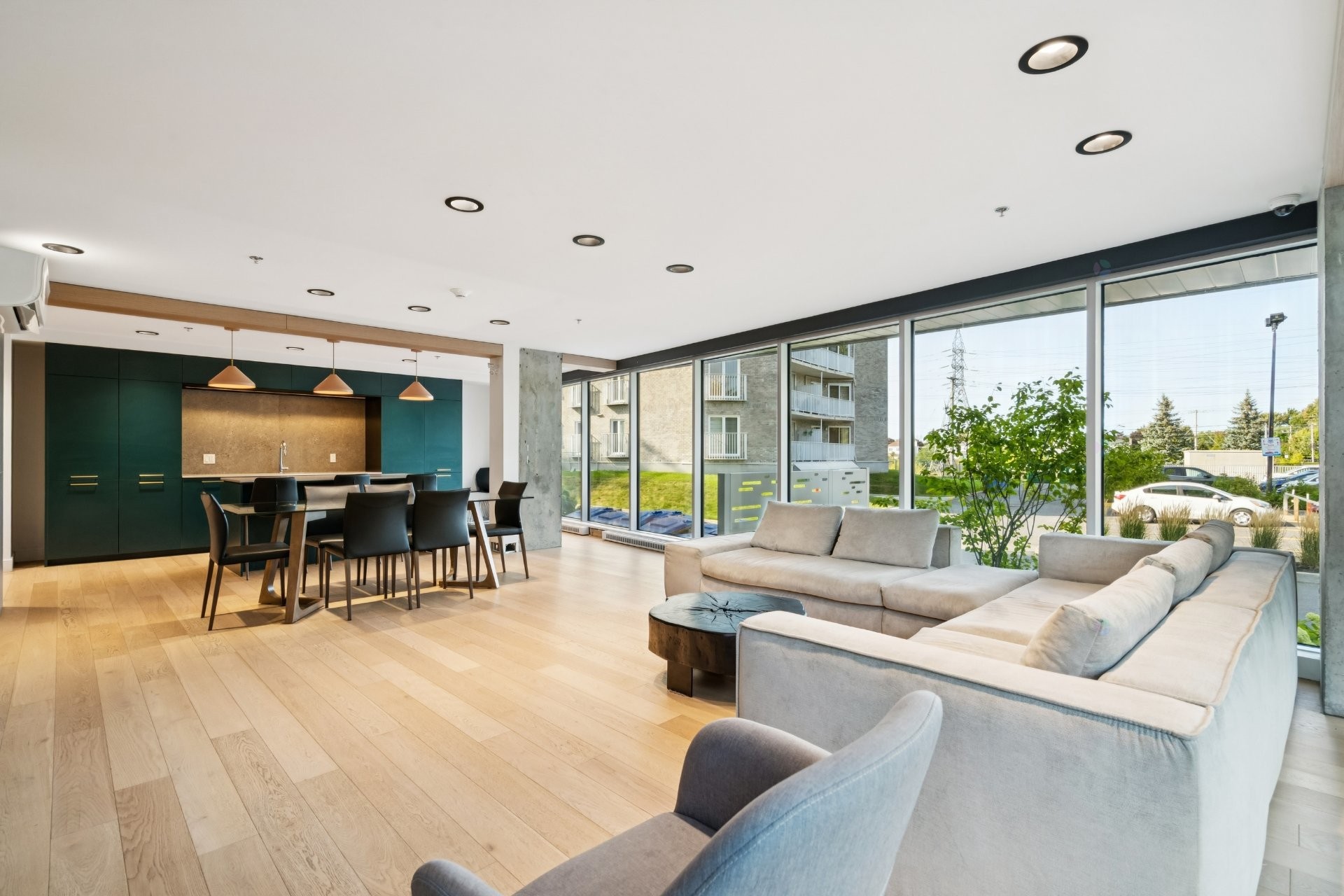 









64


Ch. St-François-Xavier

, 015,
Candiac,




QC
J5R0V1

