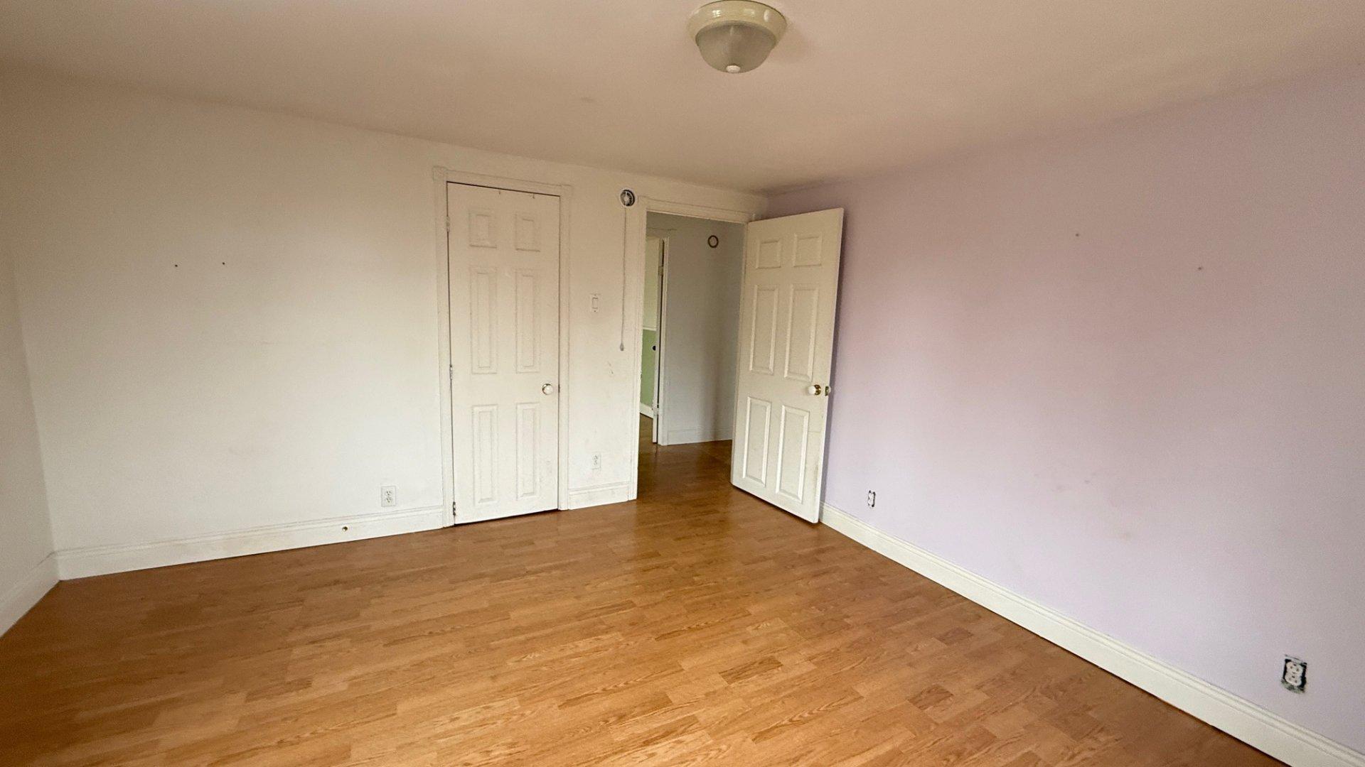 









1370


Ch. du Lac-St-Louis

,
Léry,




QC
J6N1B1

