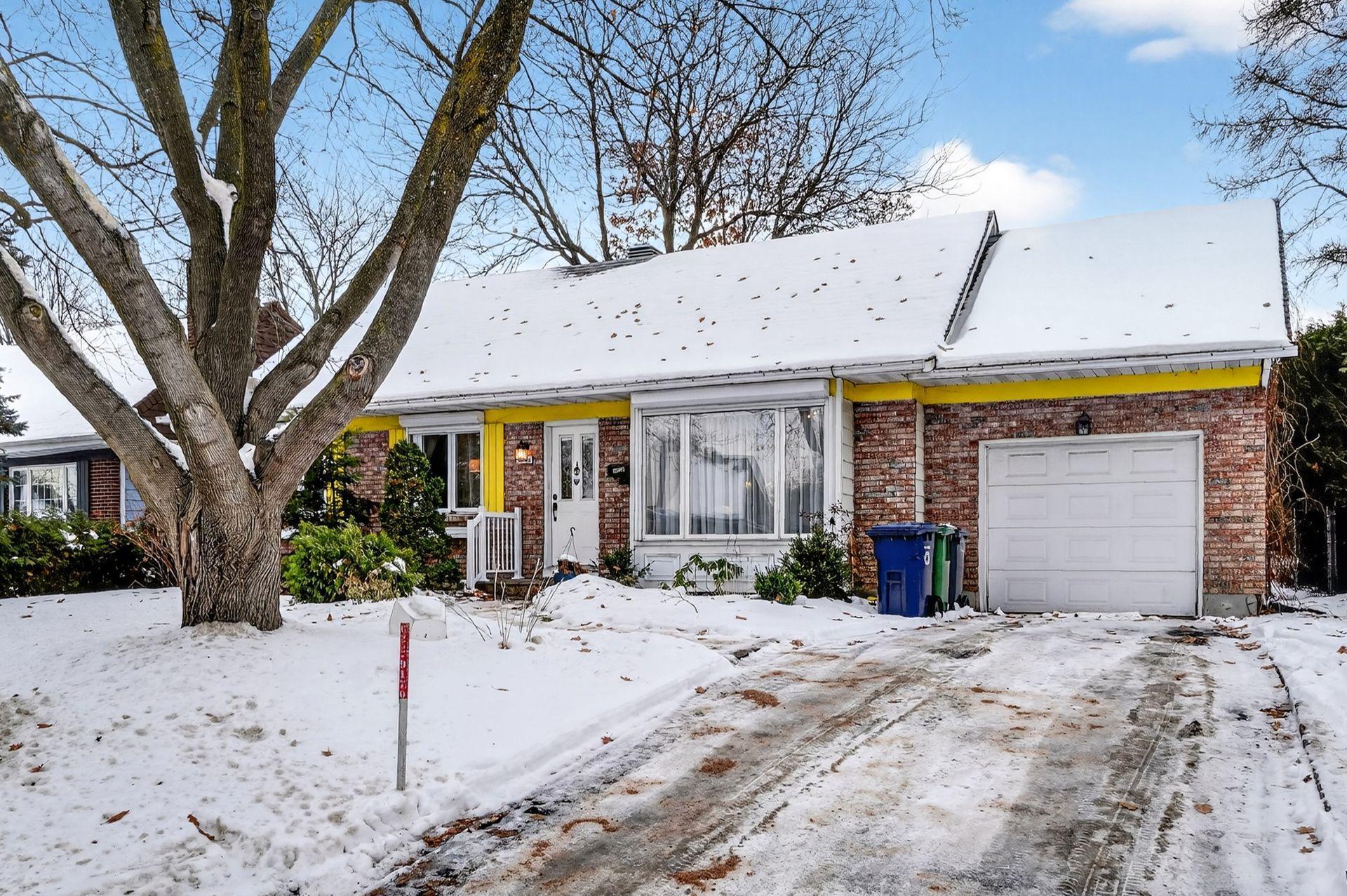 









6520


Av. des Perruches

,
Laval (Sainte-Rose),




QC
H7L3R1

