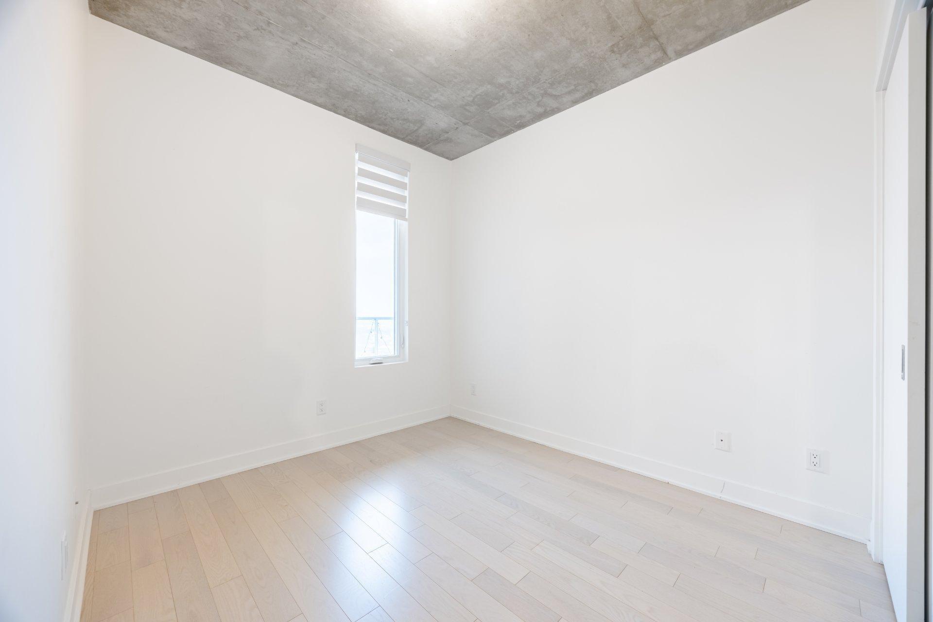 









60


Rue de l'Éclipse

, 1612,
Brossard,




QC
J4Z0T8

