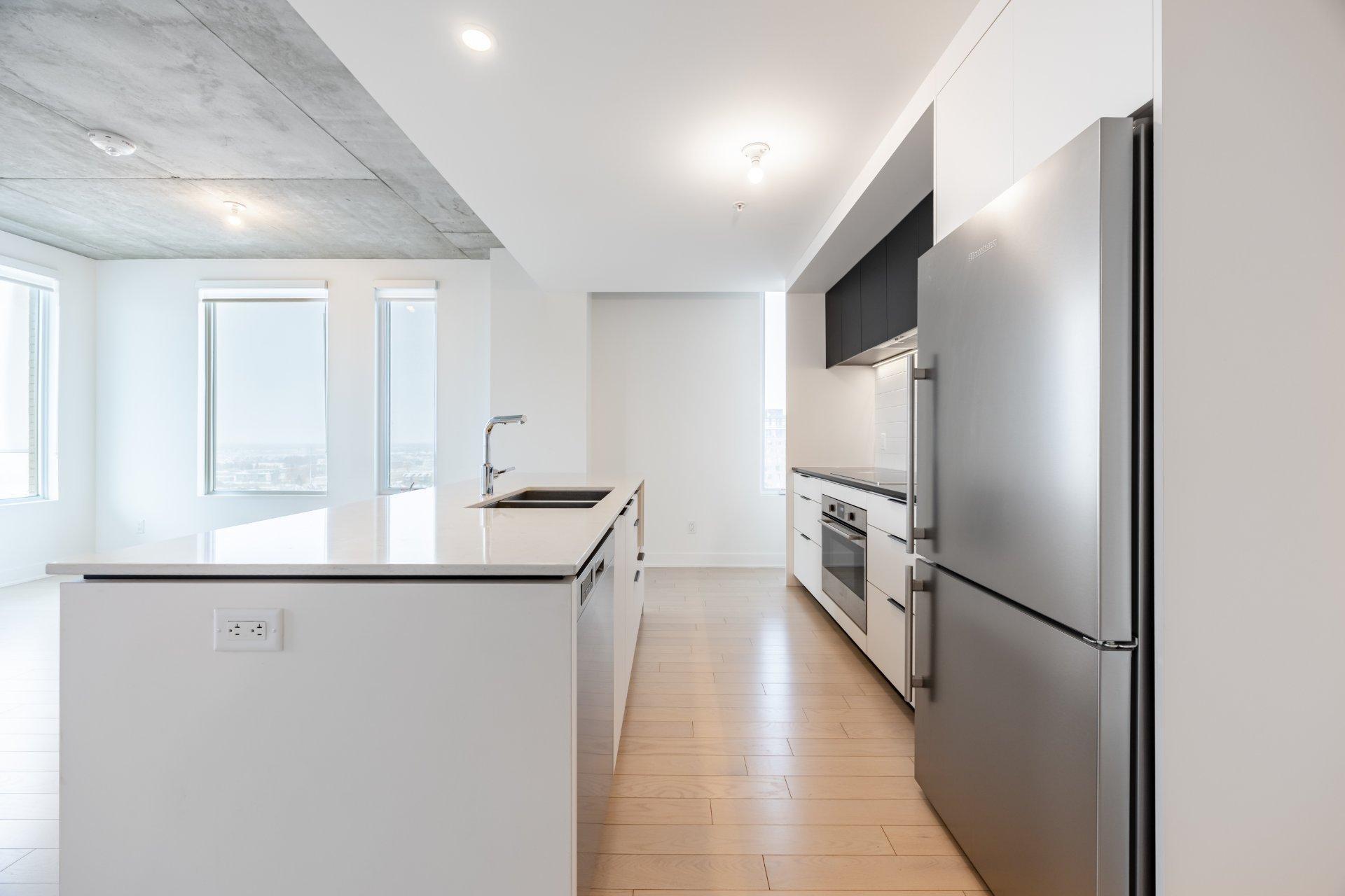 









60


Rue de l'Éclipse

, 1612,
Brossard,




QC
J4Z0T8

