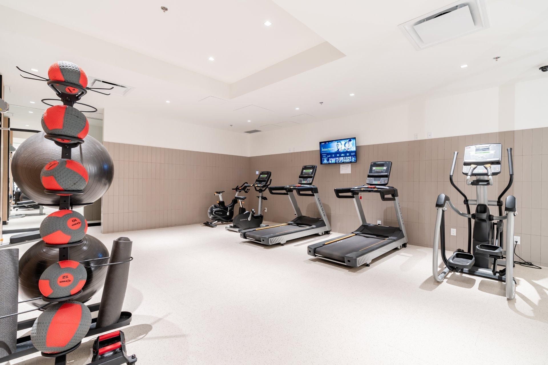 









60


Rue de l'Éclipse

, 1612,
Brossard,




QC
J4Z0T8

