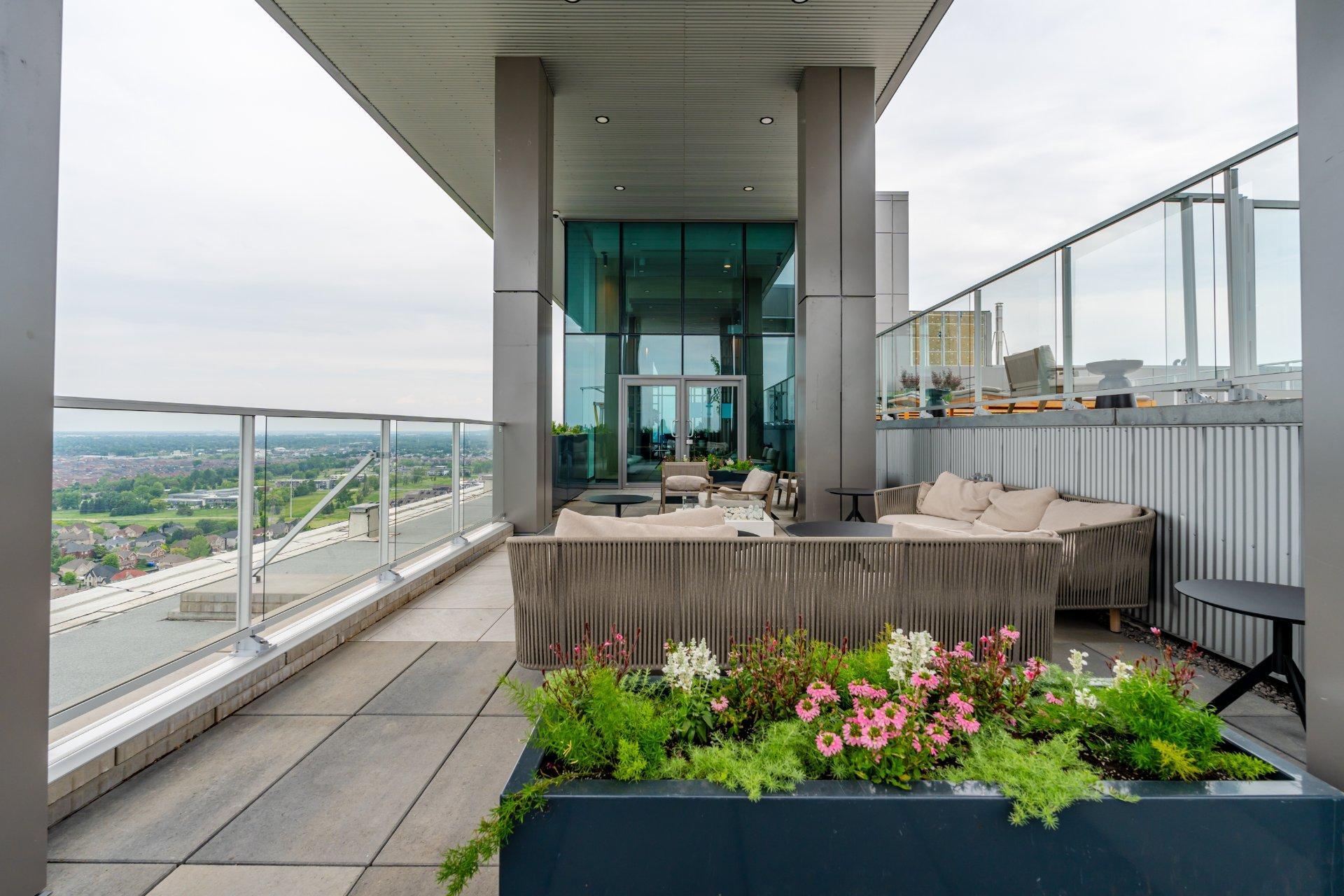 









60


Rue de l'Éclipse

, 1612,
Brossard,




QC
J4Z0T8

