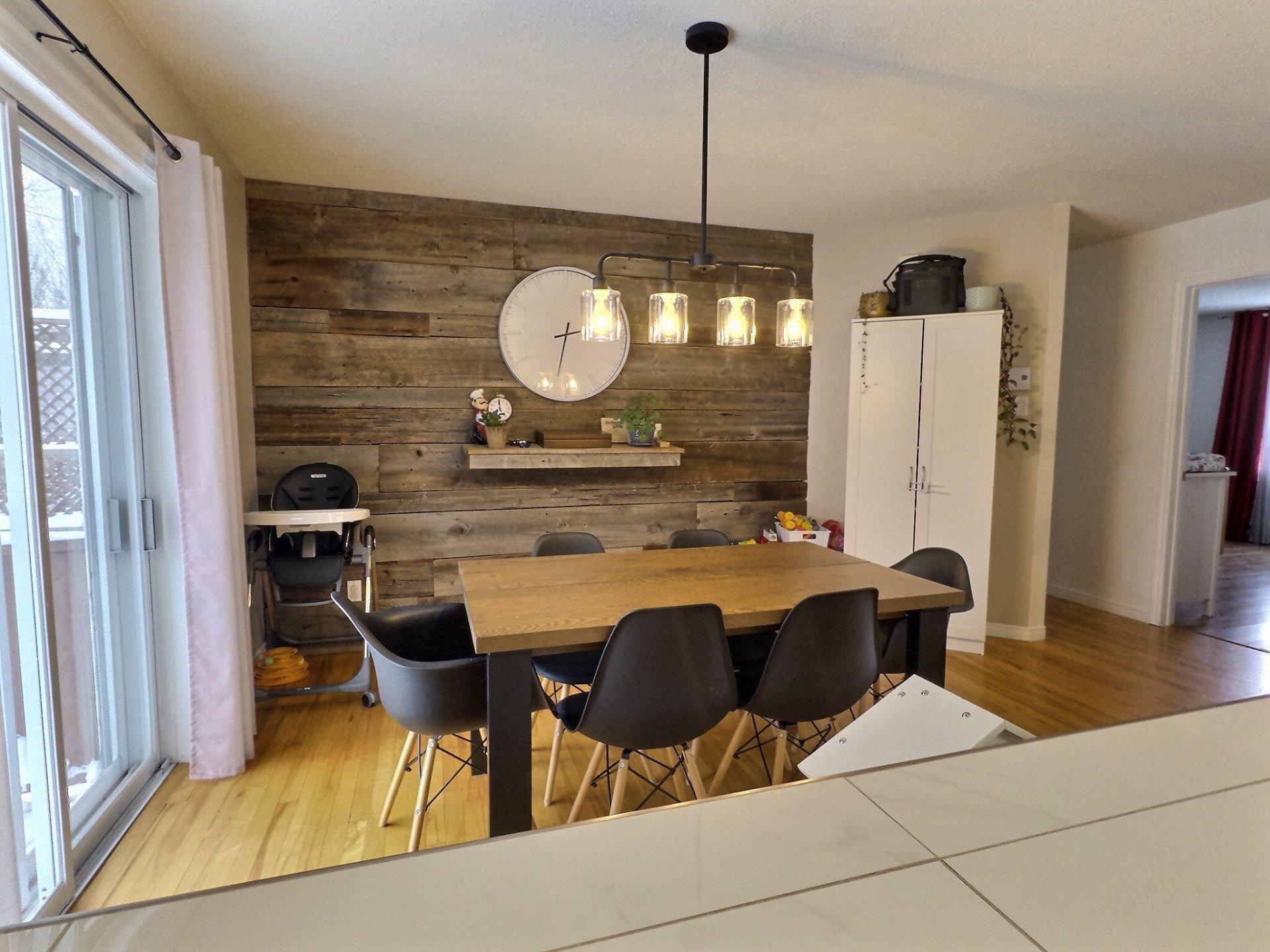 









213


Rue de la Faille

,
Témiscaming,




QC
J0Z3R0

