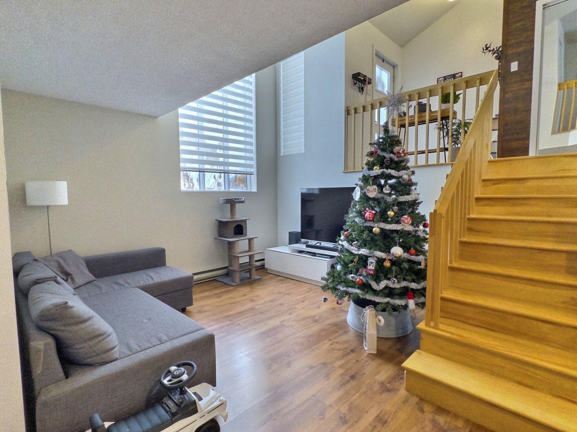 









213


Rue de la Faille

,
Témiscaming,




QC
J0Z3R0

