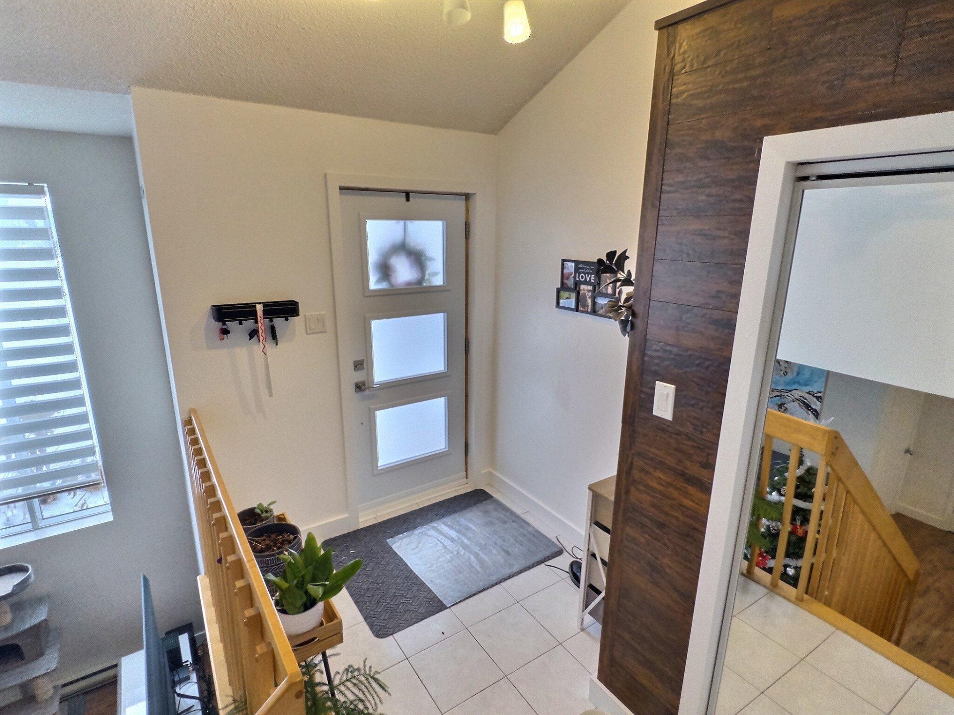 









213


Rue de la Faille

,
Témiscaming,




QC
J0Z3R0

