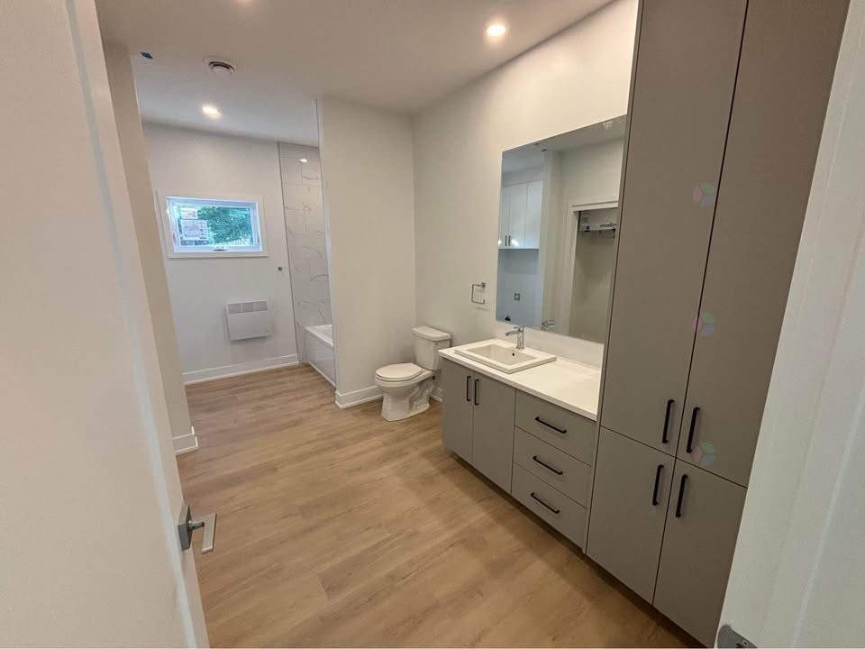 









8


Ch. Sisttie

,
La Pêche,




QC
J0X3G0

