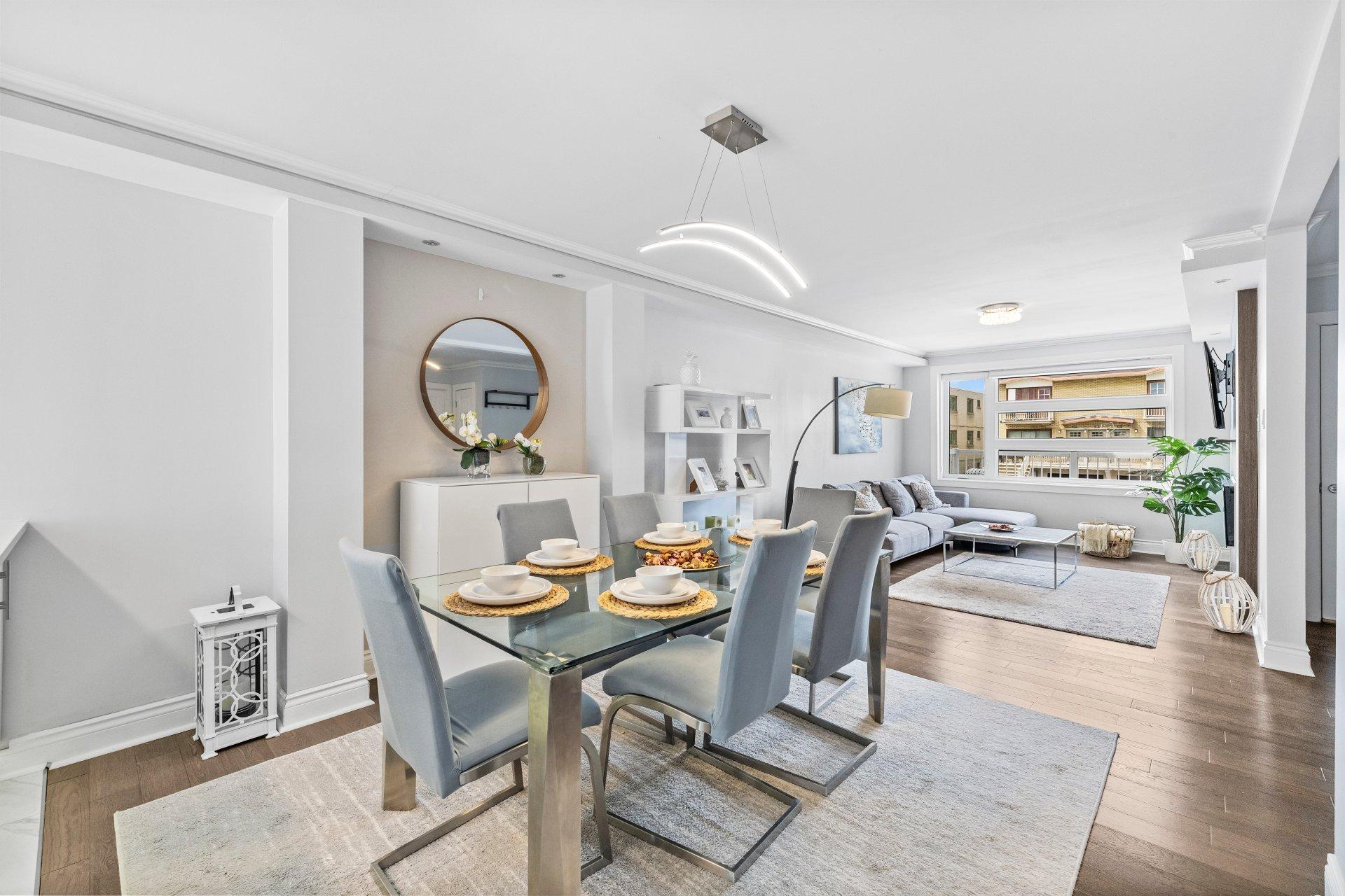 









3110

 - 3112


Rue Noorduyn

,
Montréal (Saint-Laurent),




QC
H4R1A2

