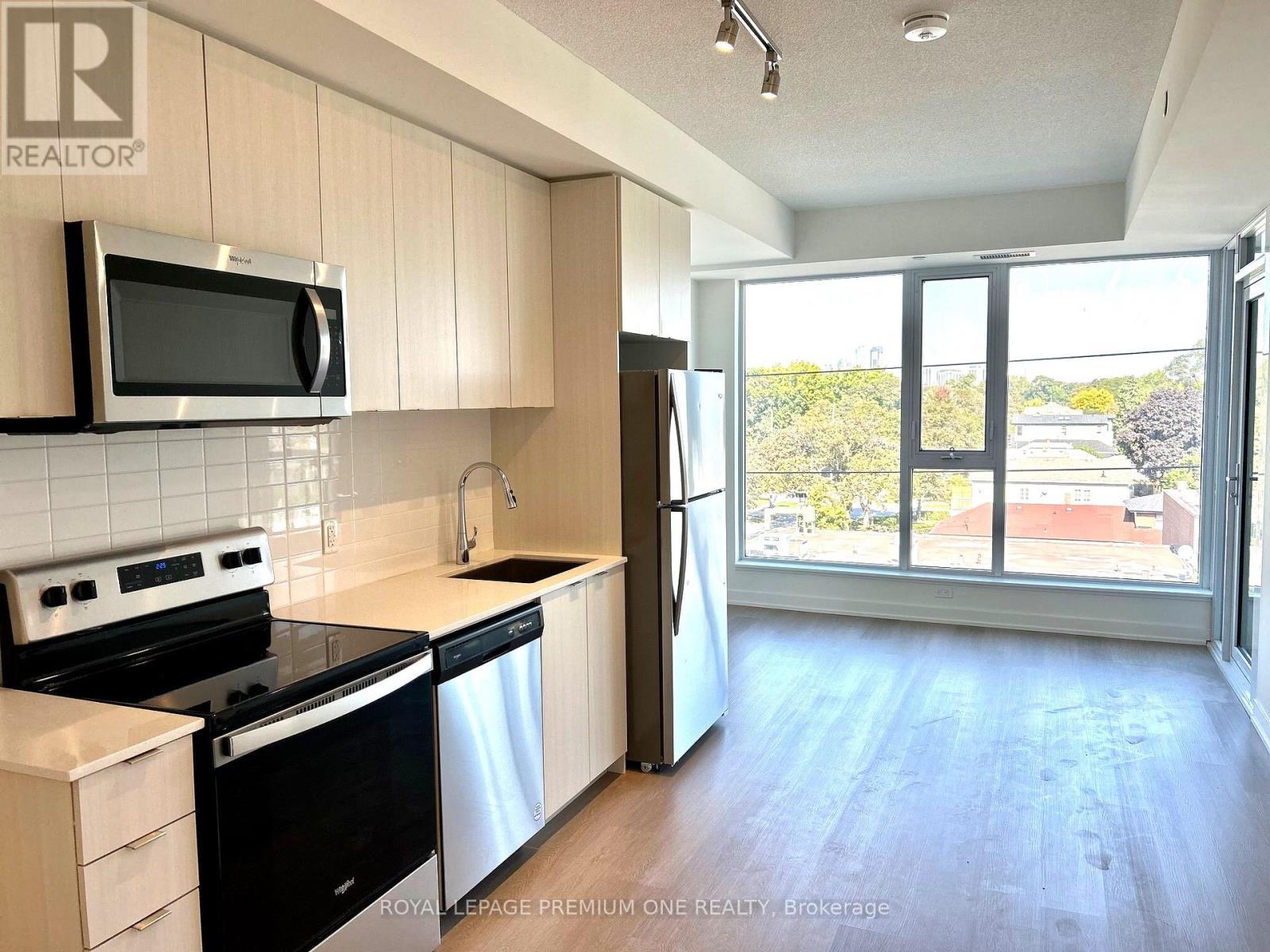 












421 - 859 THE QUEENSWAY AVENUE W

,
Toronto,




Ontario
M8Z1N8

