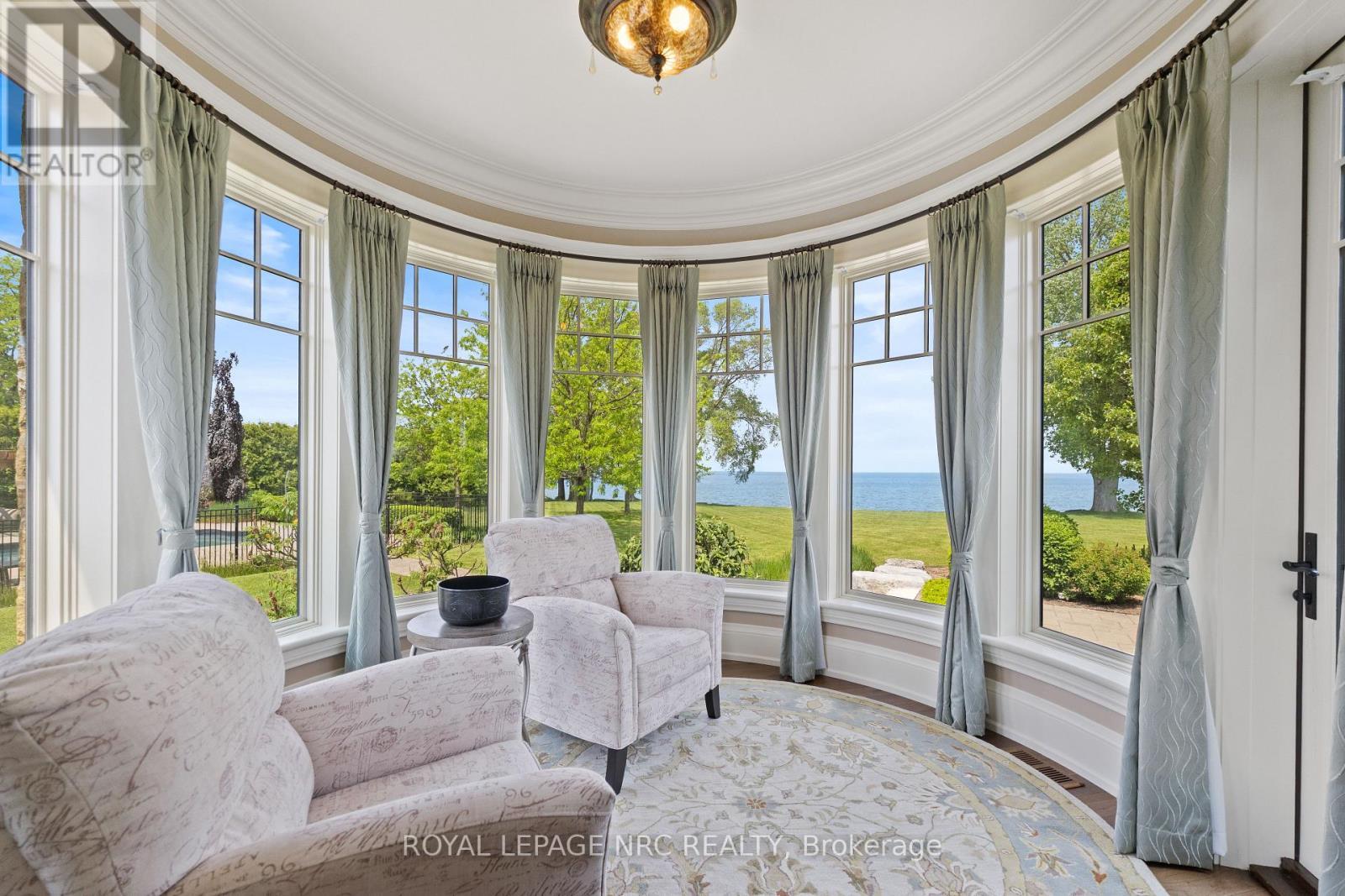 












1234 LAKESHORE ROAD

,
Niagara-on-the-Lake (Lakeshore),







Ontario
L0S1J0

