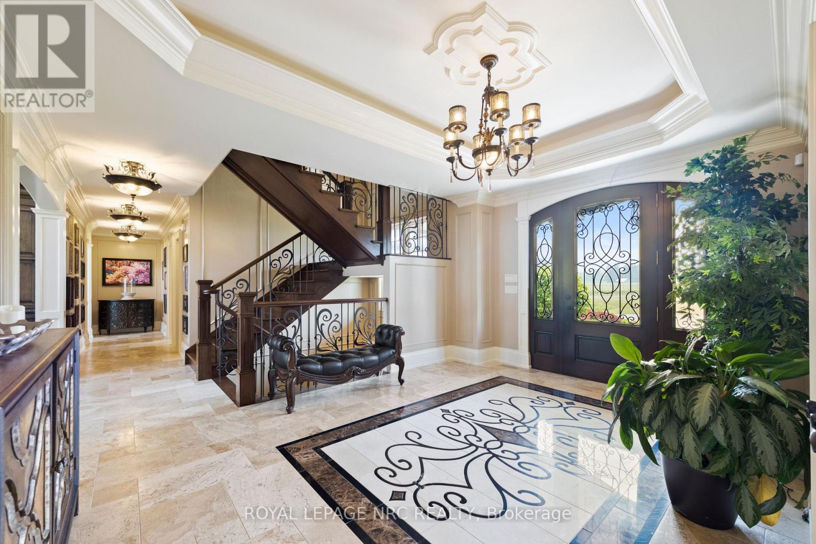 












1234 LAKESHORE ROAD

,
Niagara-on-the-Lake (Lakeshore),







Ontario
L0S1J0

