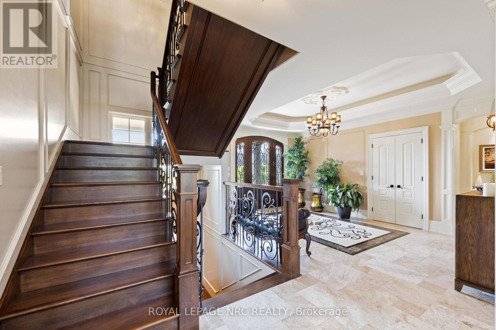 












1234 LAKESHORE ROAD

,
Niagara-on-the-Lake (Lakeshore),







Ontario
L0S1J0

