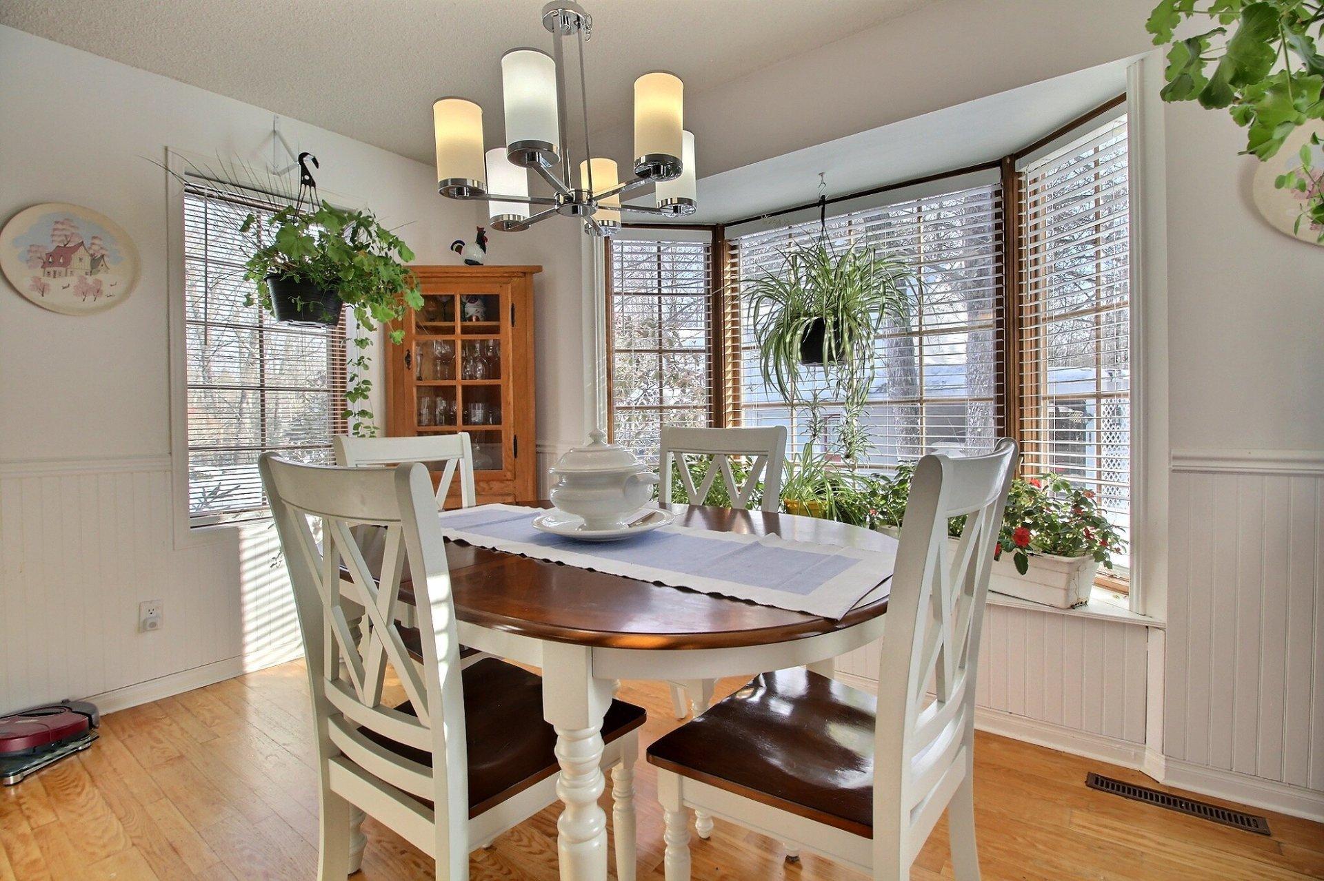 









1759


Ch. Fortin

,
Magog,




QC
J1X0M6

