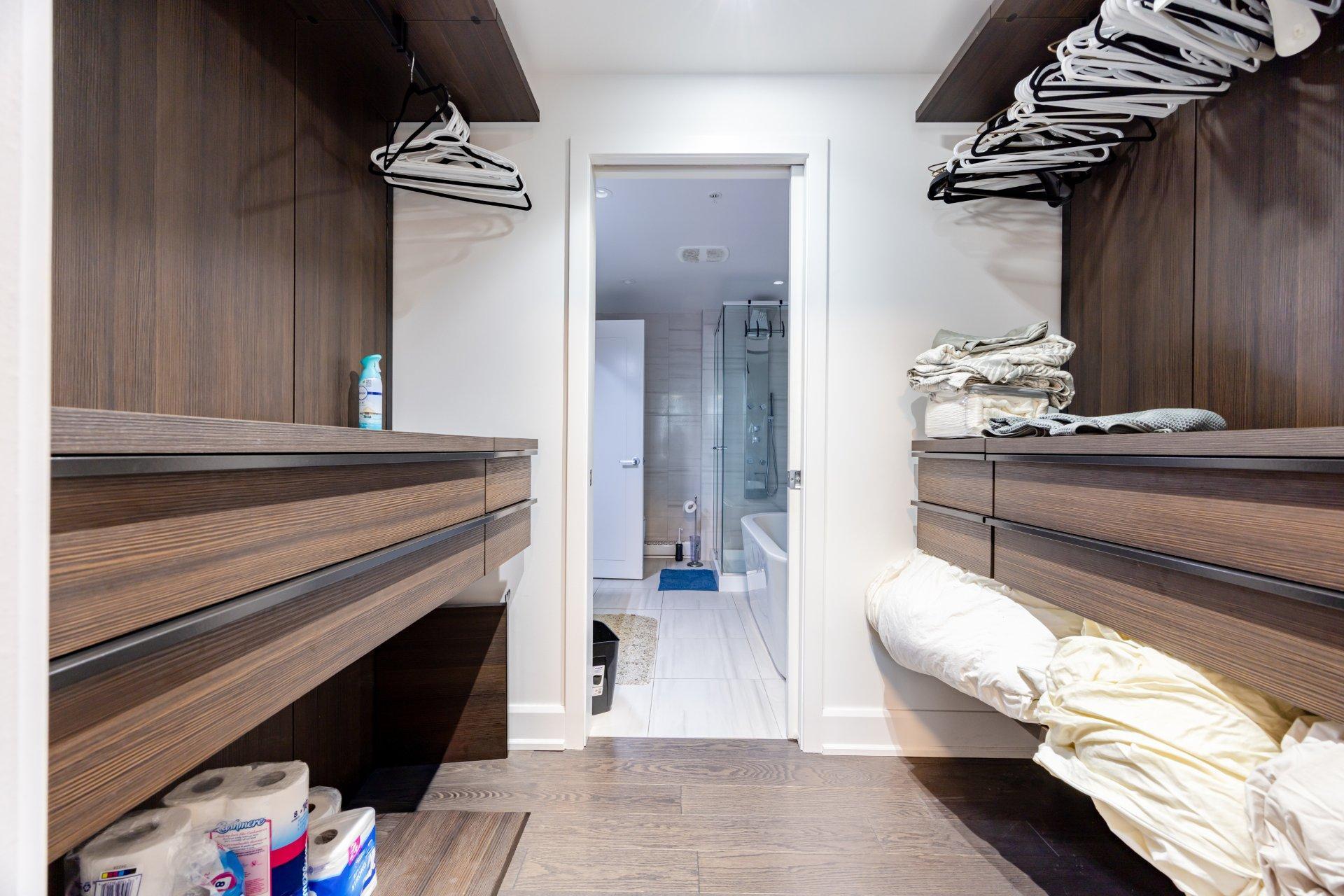 









1310


Boul. René-Lévesque O.

, 603,
Montréal (Ville-Marie),




QC
H3G0B7

