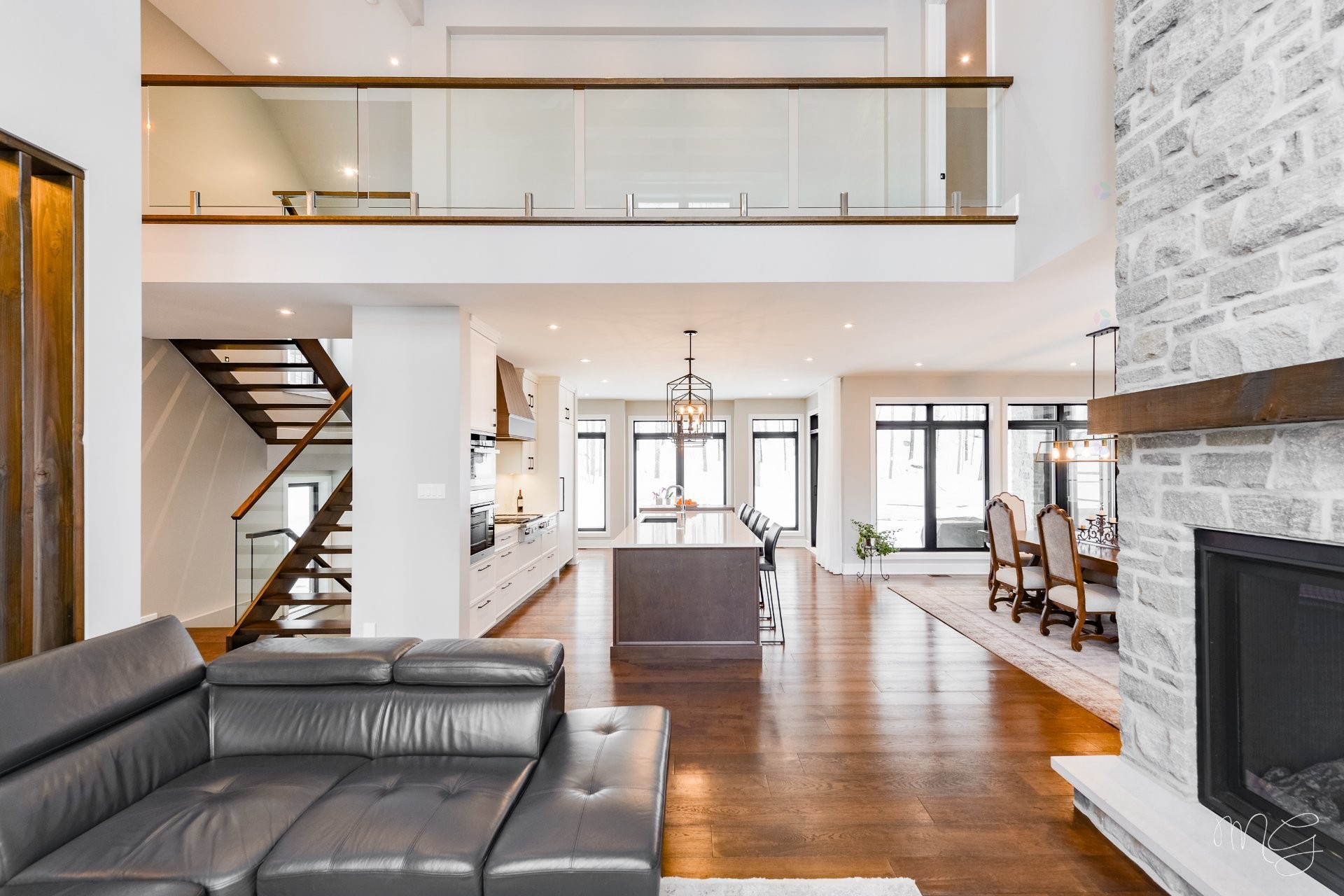 









650


Rue de Belle-Plagne

,
Saint-Sauveur,




QC
J0R1R7

