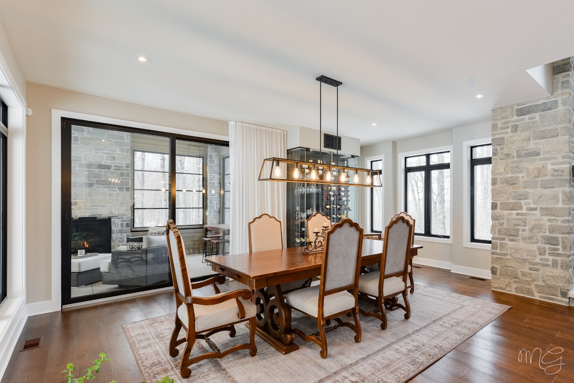 









650


Rue de Belle-Plagne

,
Saint-Sauveur,




QC
J0R1R7

