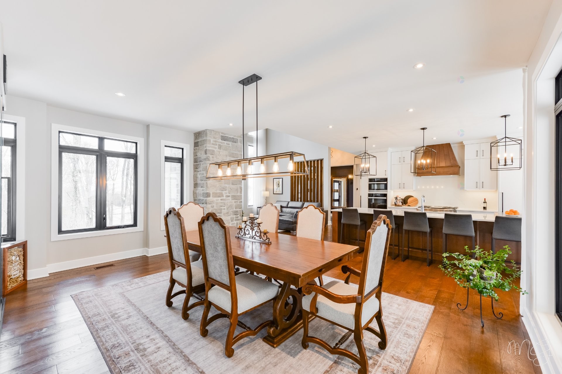 









650


Rue de Belle-Plagne

,
Saint-Sauveur,




QC
J0R1R7

