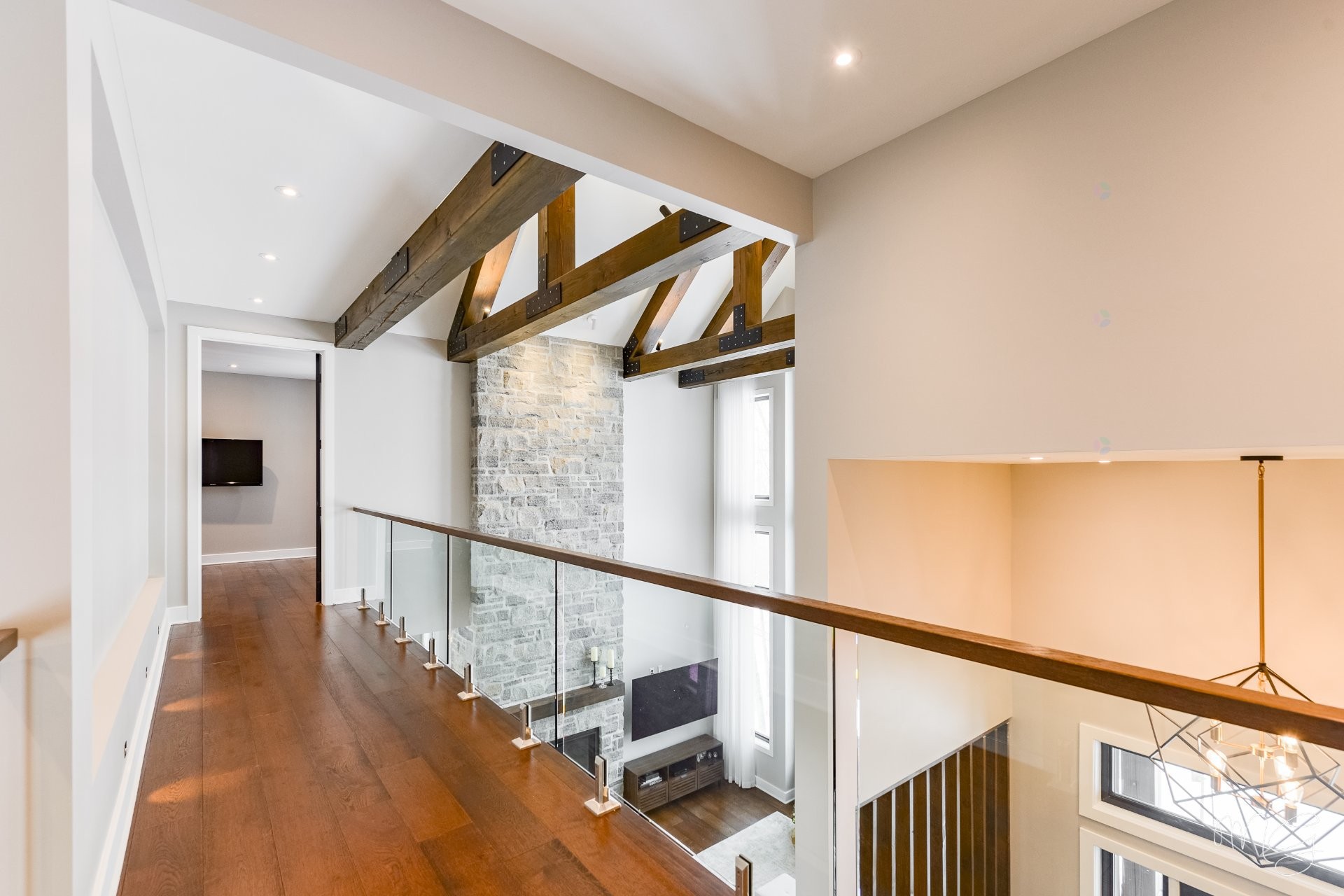 









650


Rue de Belle-Plagne

,
Saint-Sauveur,




QC
J0R1R7

