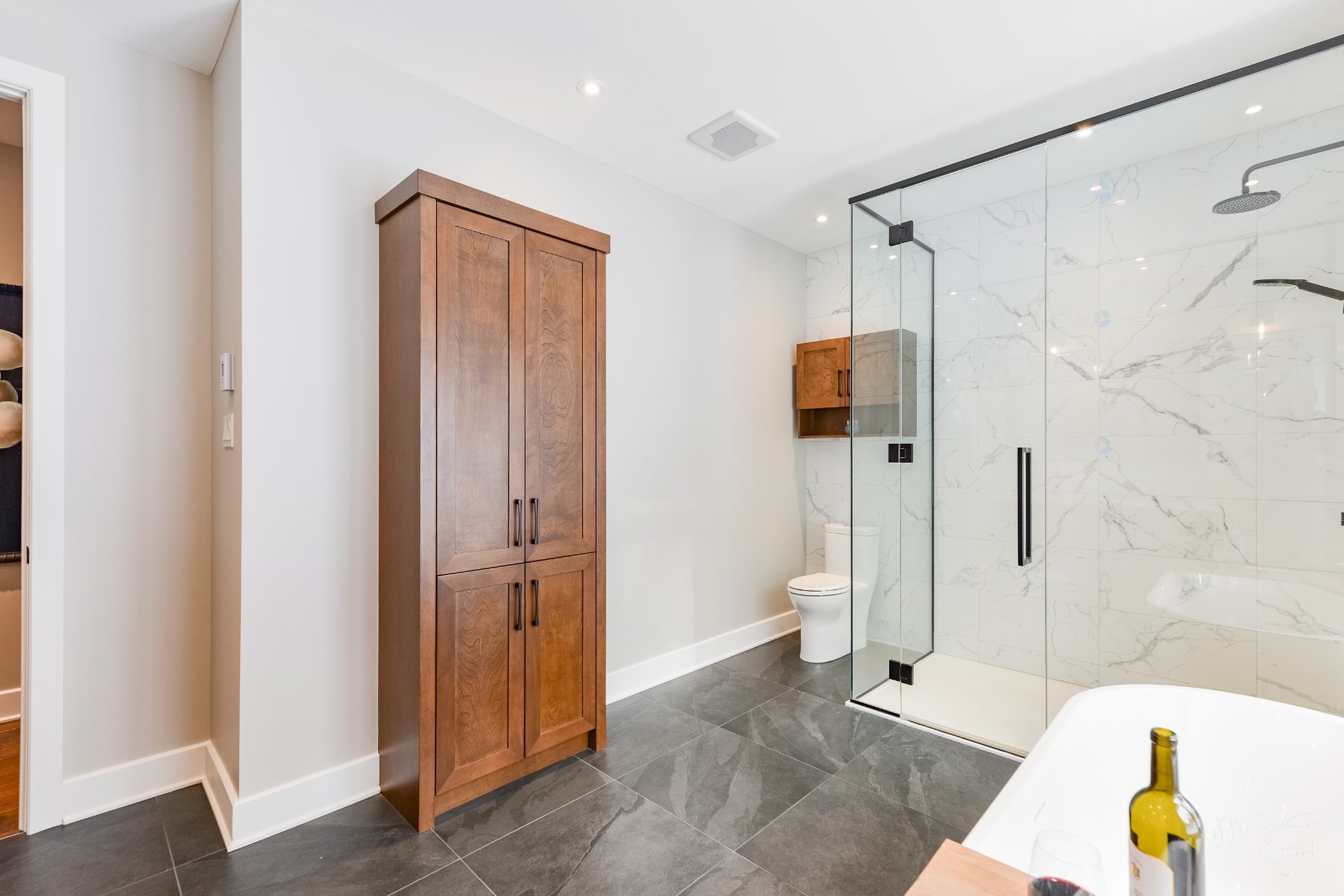 









650


Rue de Belle-Plagne

,
Saint-Sauveur,




QC
J0R1R7

