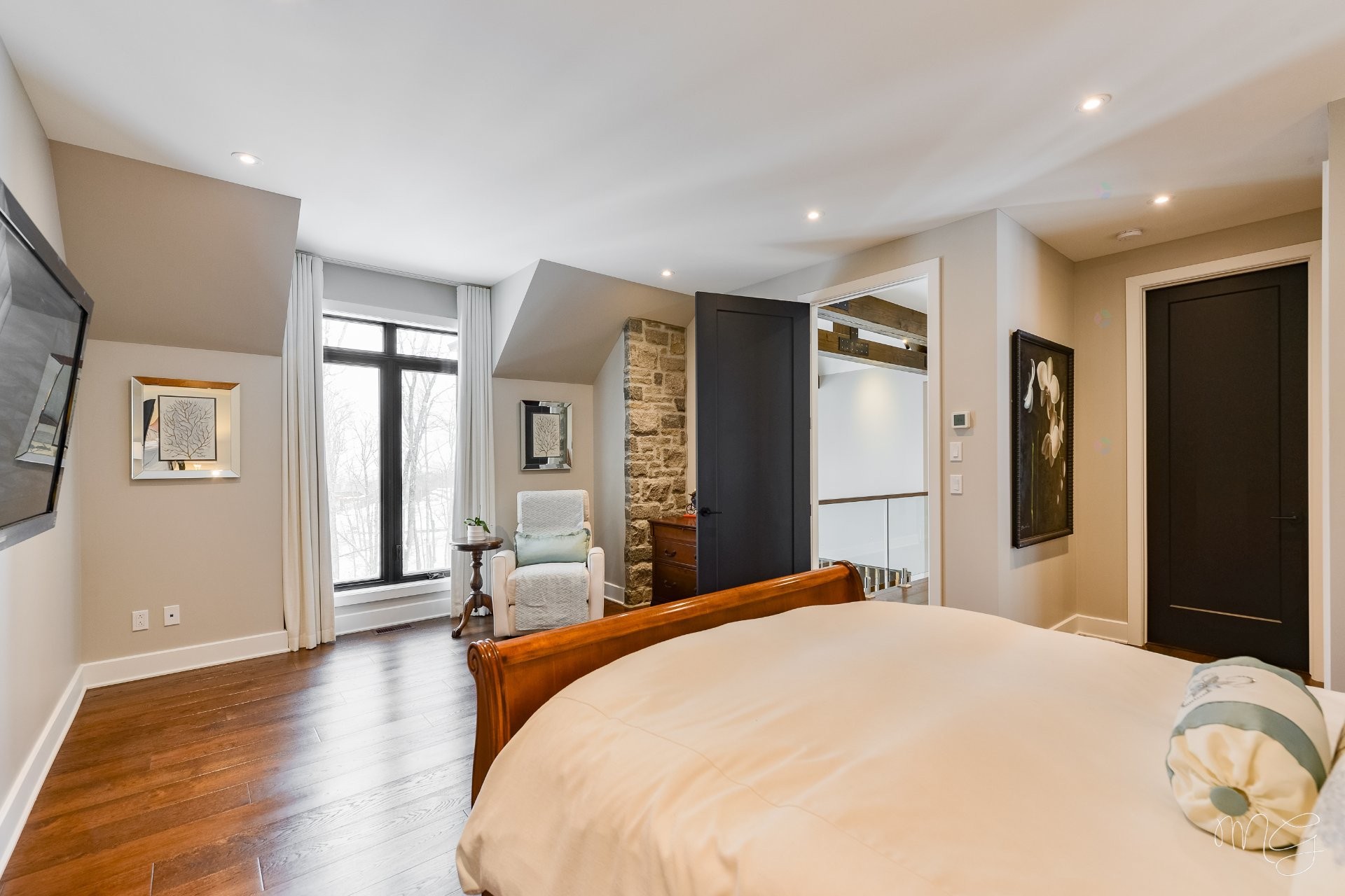 









650


Rue de Belle-Plagne

,
Saint-Sauveur,




QC
J0R1R7

