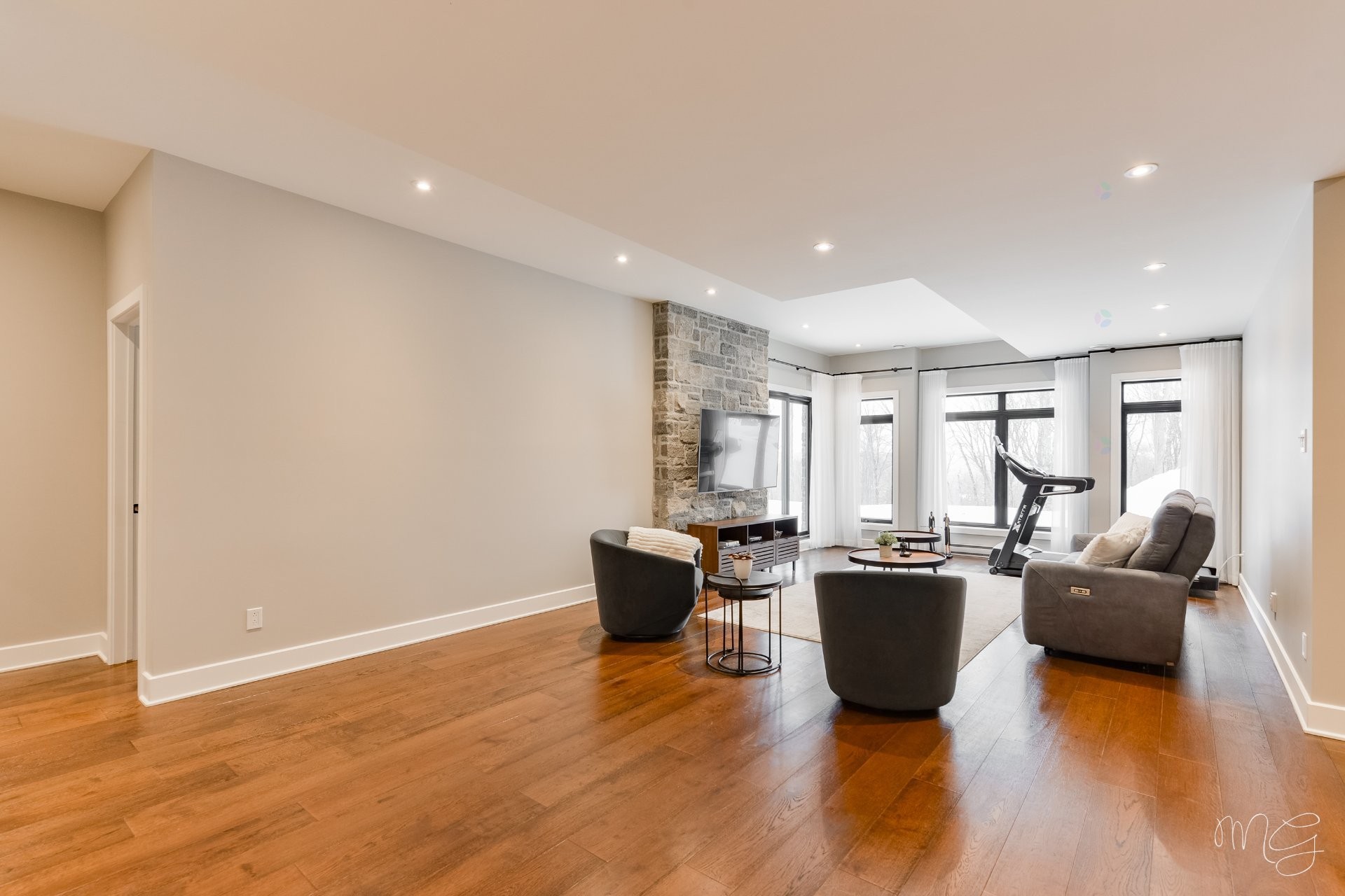 









650


Rue de Belle-Plagne

,
Saint-Sauveur,




QC
J0R1R7

